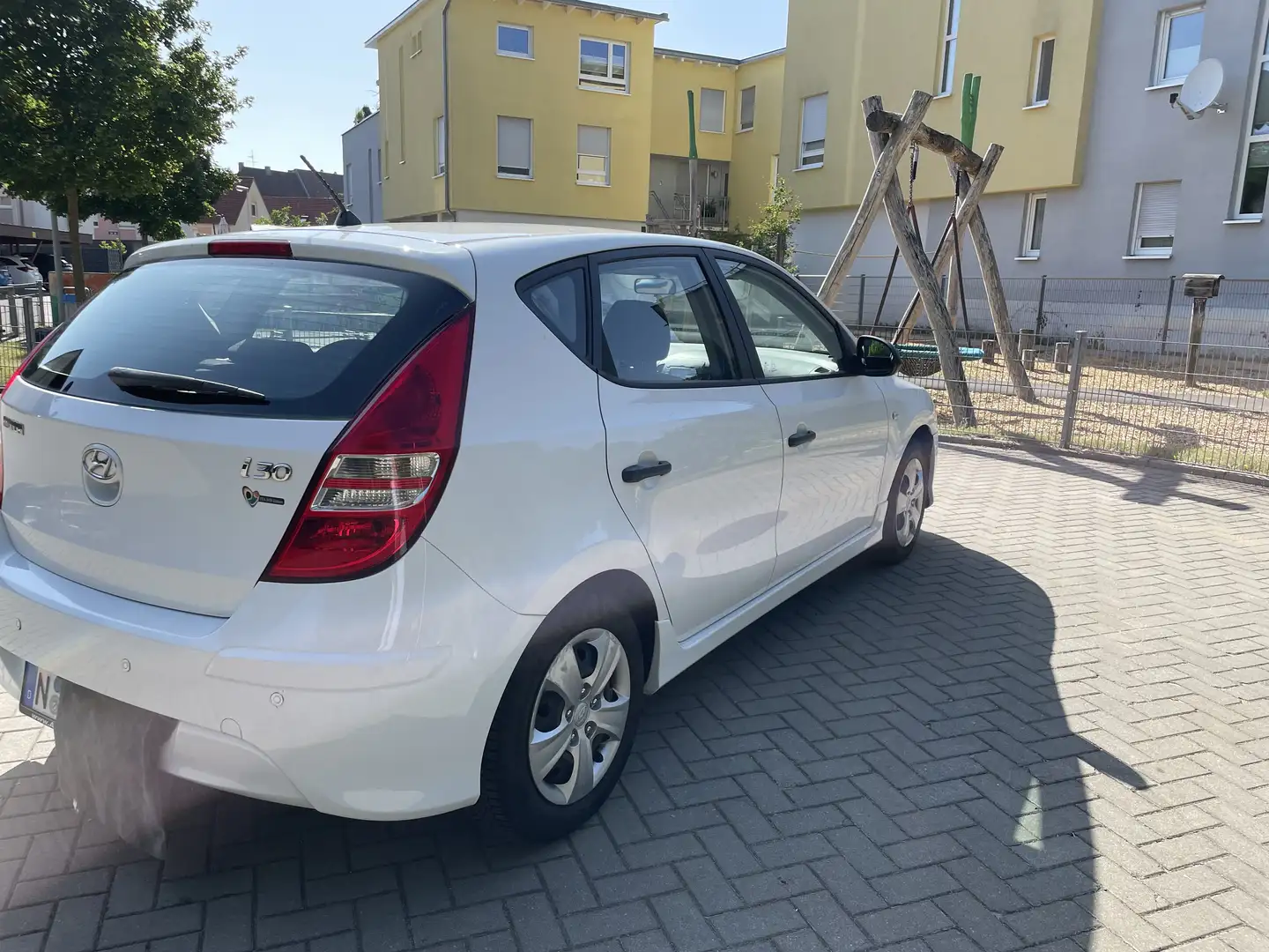 Hyundai i30 1.4 FIFA WM Edition - 1