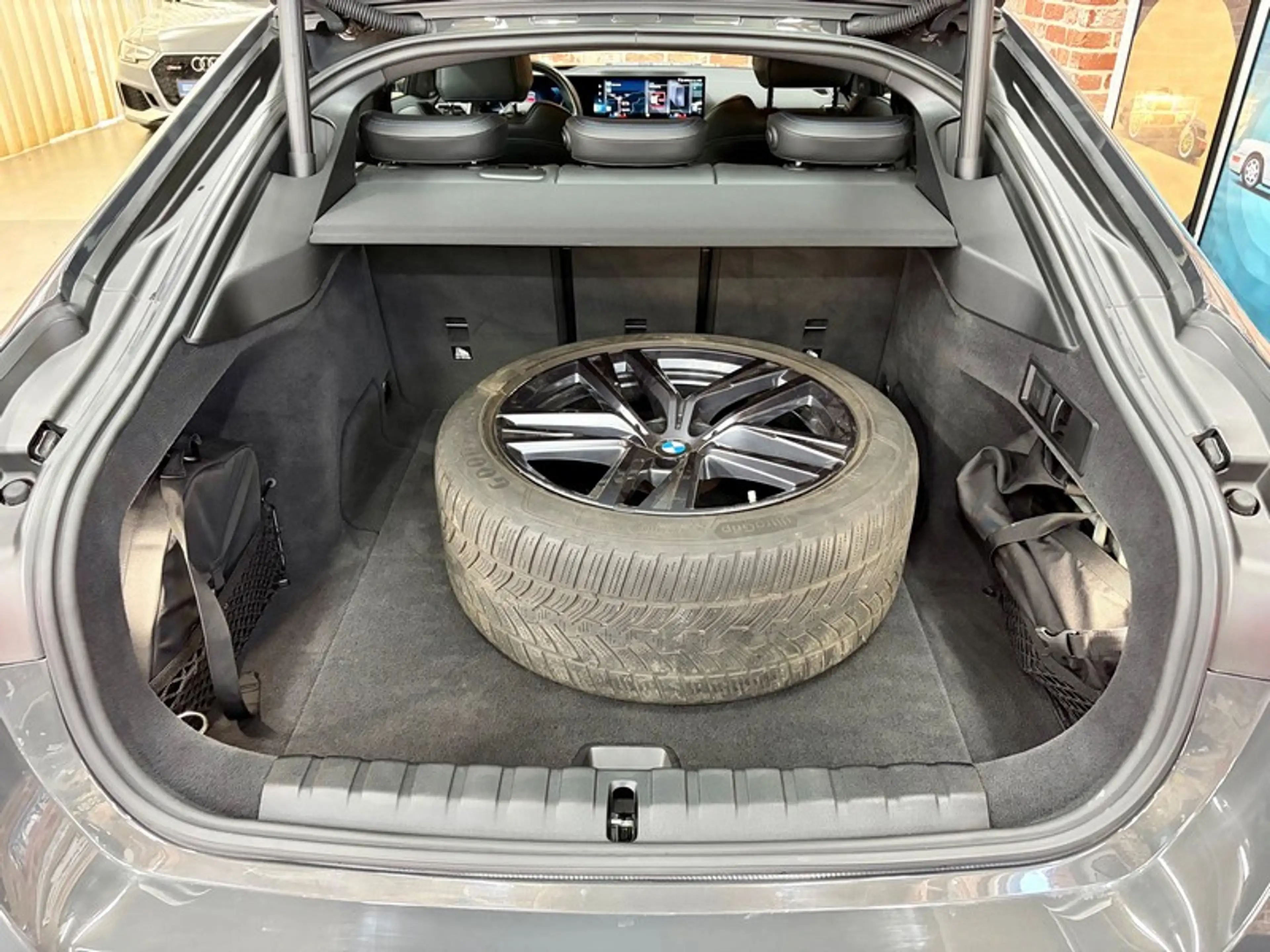 BMW i4 I4 M50 Gran Coupé 544cv xDrive M-SPORT — photo 7