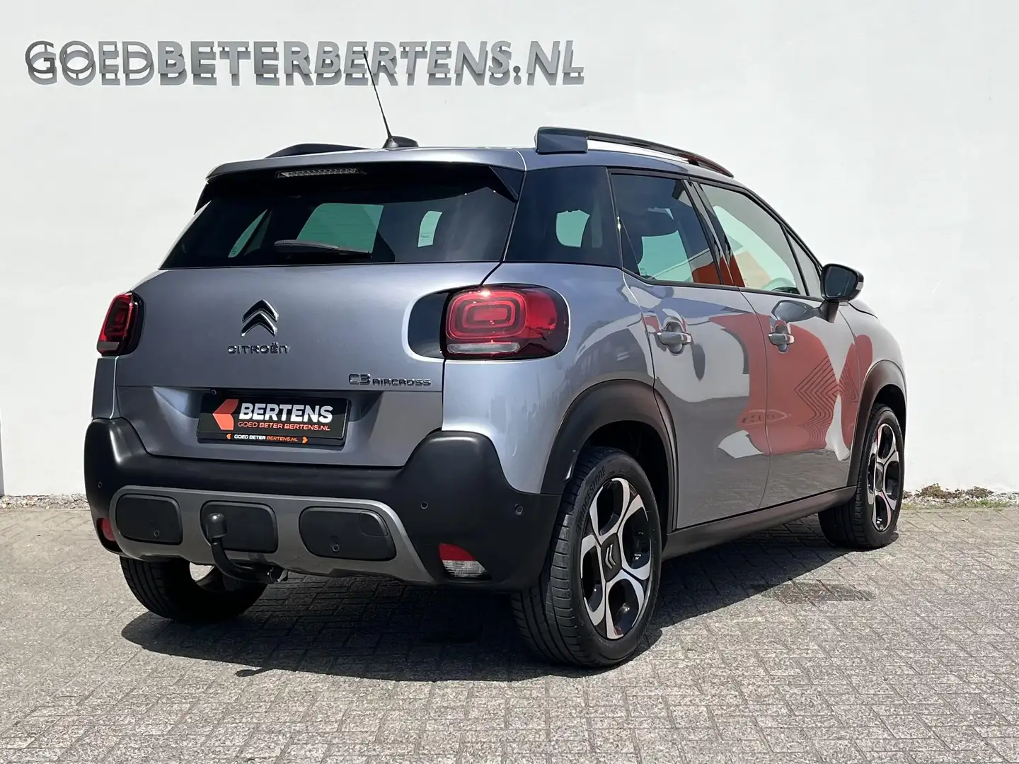 Citroen C3 Aircross 1.2 PT 110 Shine | Parkeercamera | Keyless | Head Grijs - 2