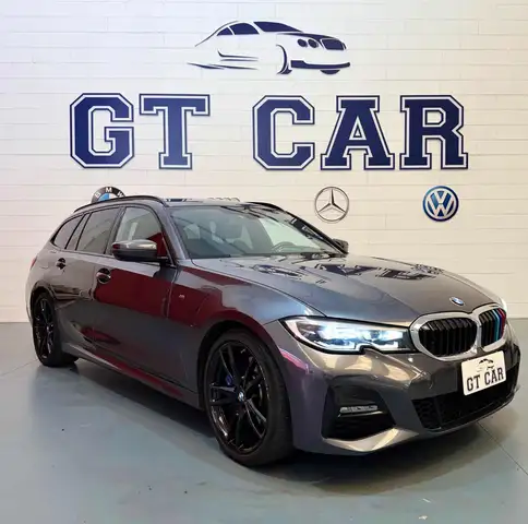 BMW 3 Series view 3