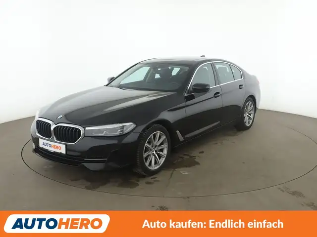 BMW 520 520d Aut.*NAVI*LED*CAM*TEMPO*SHZ*PANO*ALU*