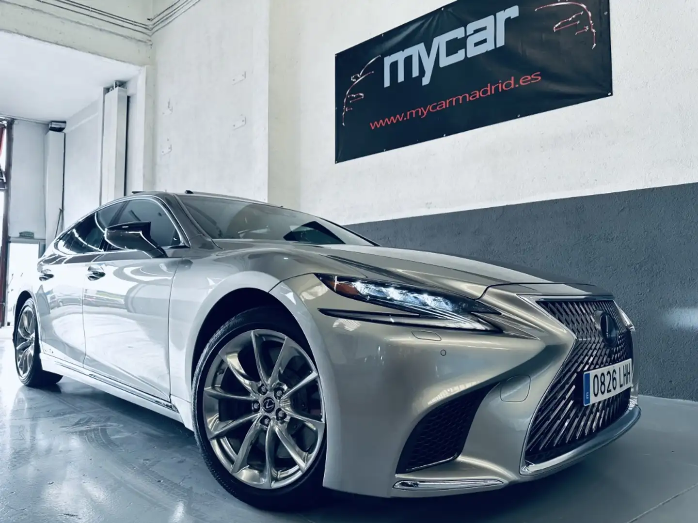 Lexus LS 500 500h Luxury Kiriko AWD Gris - 2