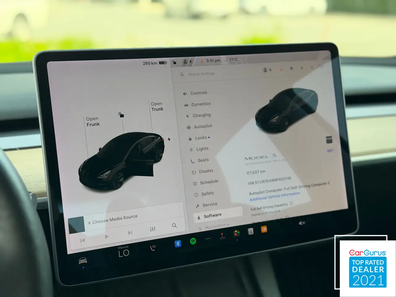 Tesla Model 3 photo Tesla Model 3