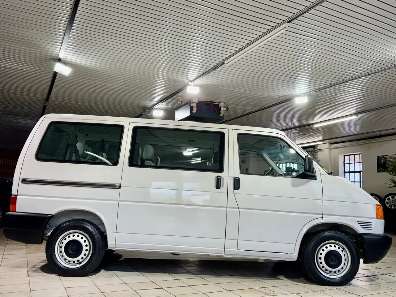 Volkswagen T4 Caravelle 2.5 TDI 65kW*9 Sitzer*2.Hand*, foto 6