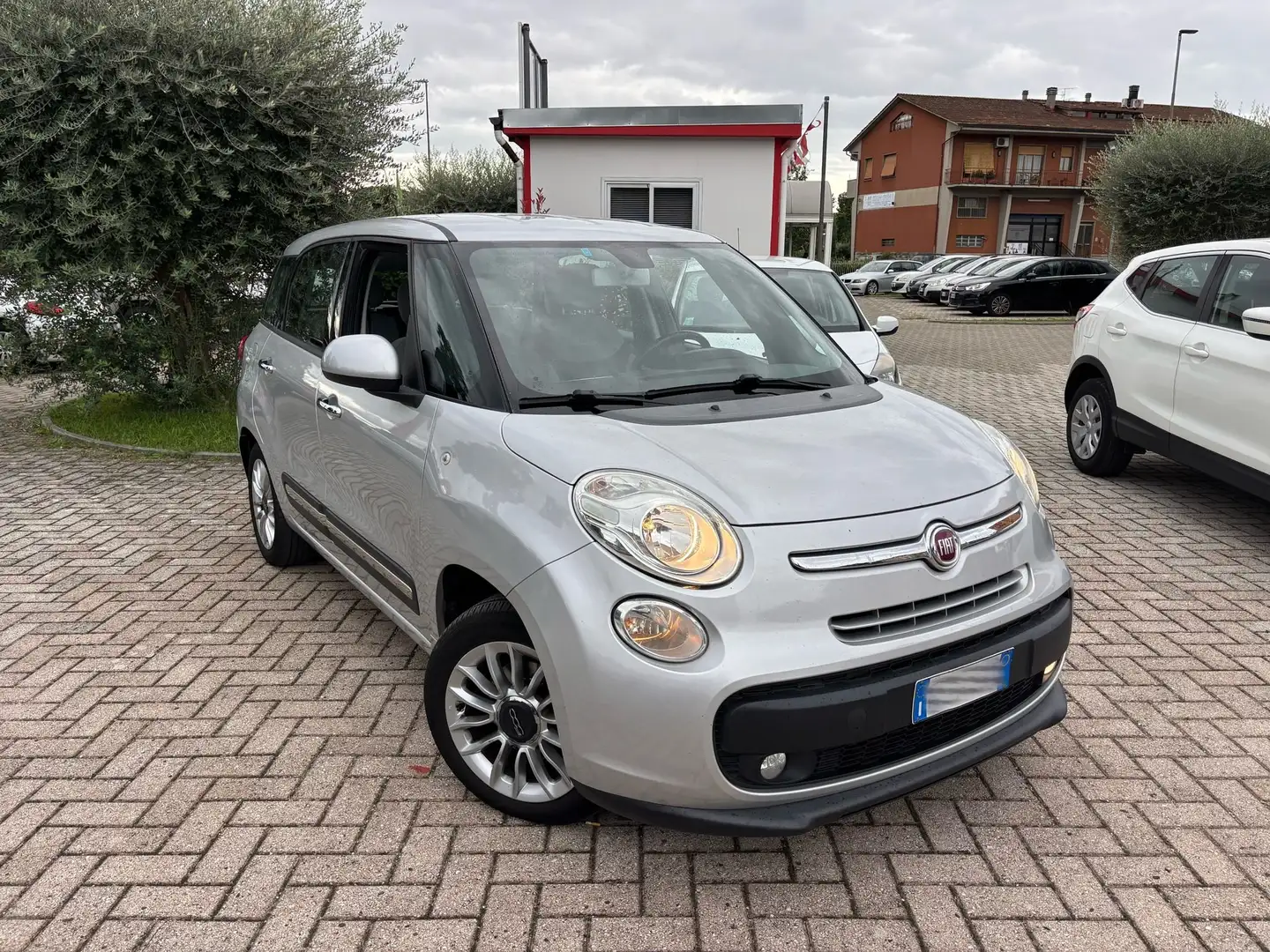 Fiat 500L 500L Living 1.3 mjt Lounge 95cv Argento - 1