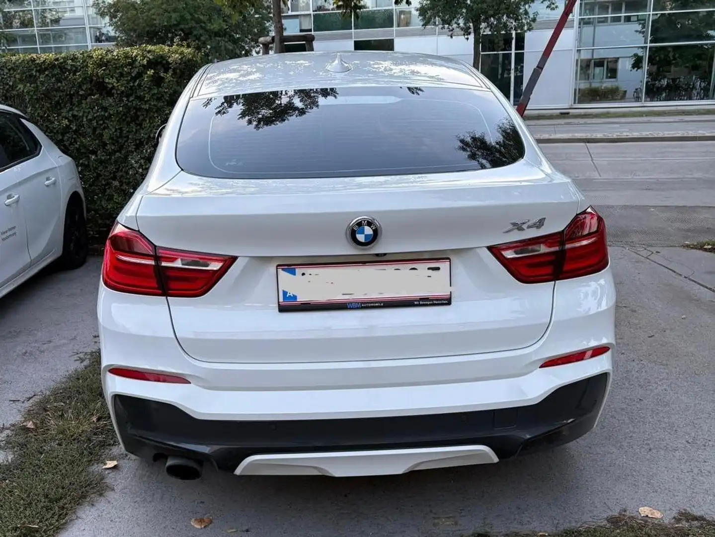 BMW X4 M X4 xDrive 20d M Sport Aut. M Sport Weiß - 2