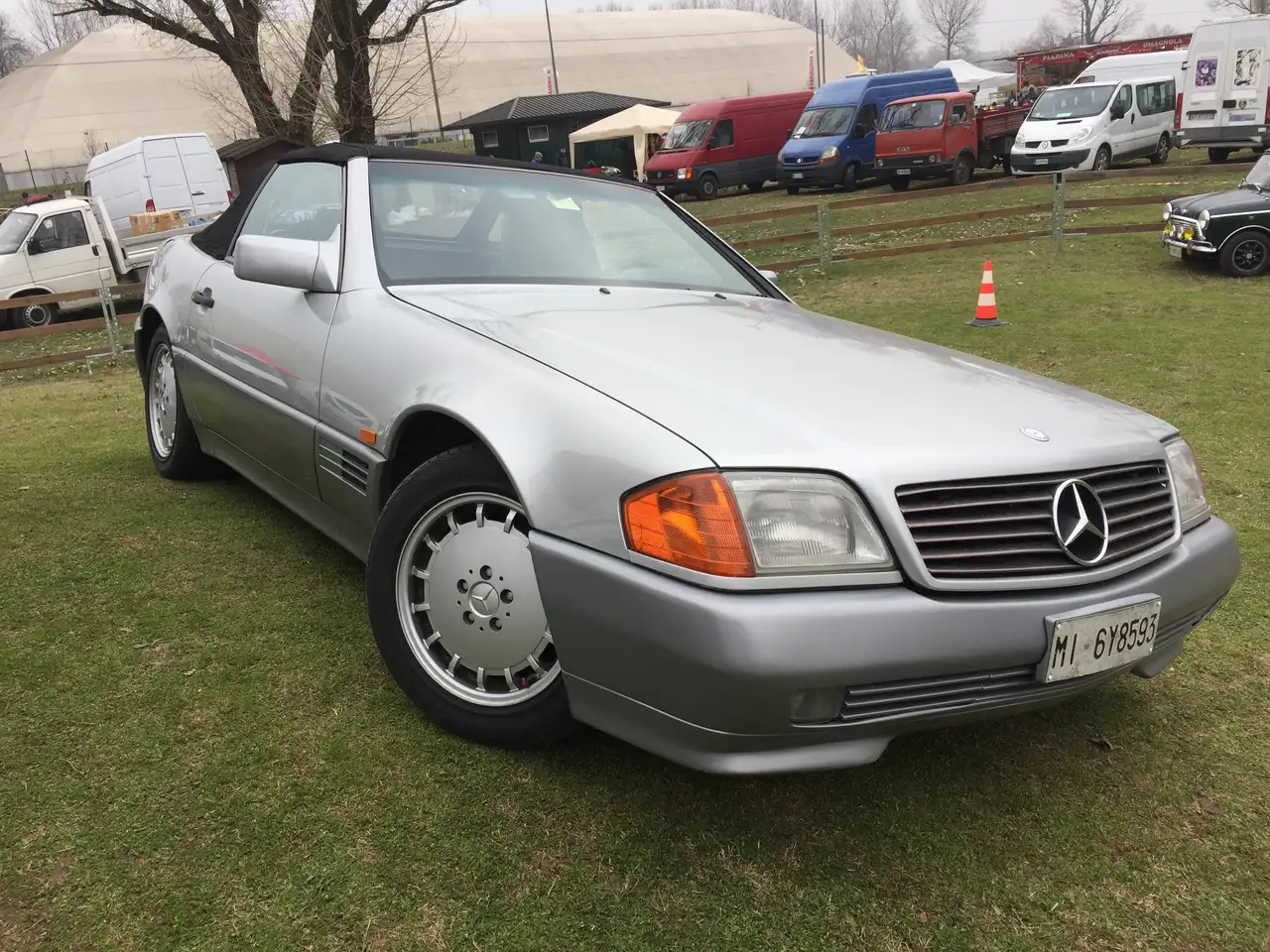 Mercedes-Benz SL 300, foto 1