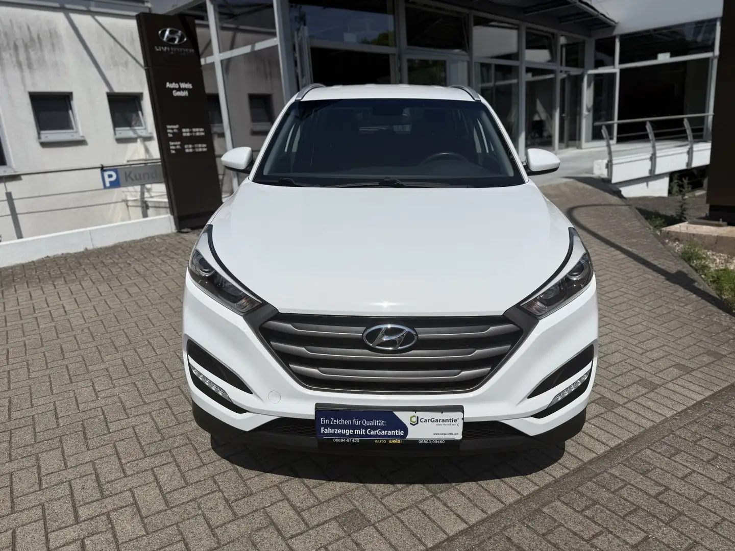 Hyundai TUCSON 1.6 Turbo 2WD Go Weiß - 2