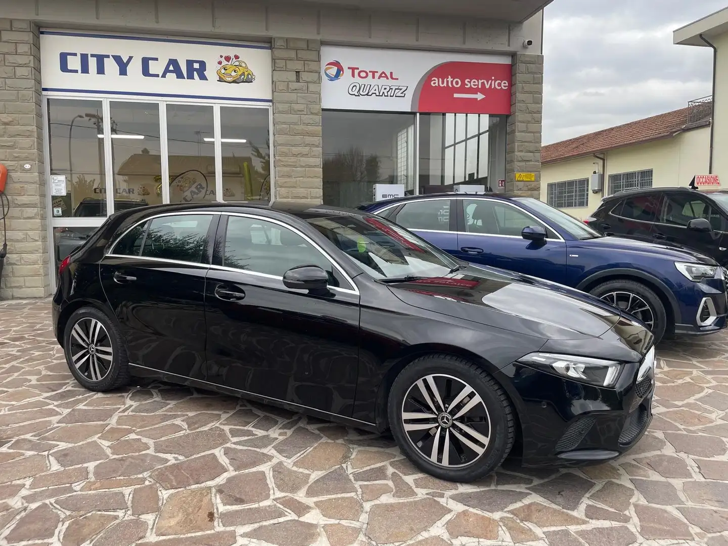 Mercedes-Benz A 180 Classe A 180 d Noir - 2