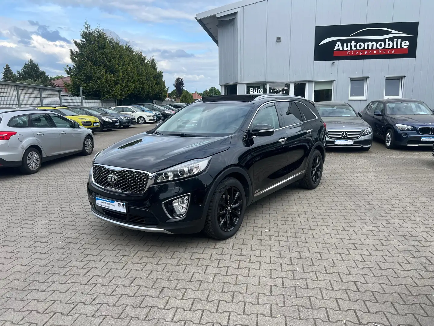 Kia Sorento 2,2 CRDi 4WD Automatik "Platinum Edition *AHK *RFK Noir - 1