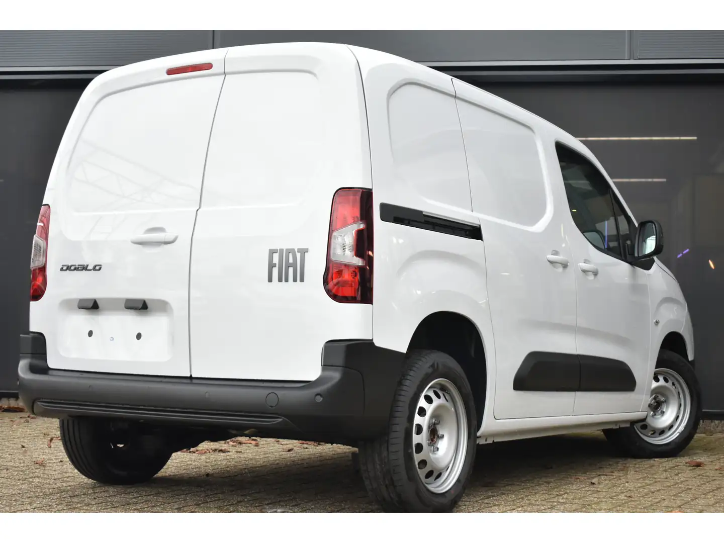 Fiat Doblo 1.5 L1 1000kg 130pk | Automaat VOORRAAD-ACTIE! Nav Wit - 2