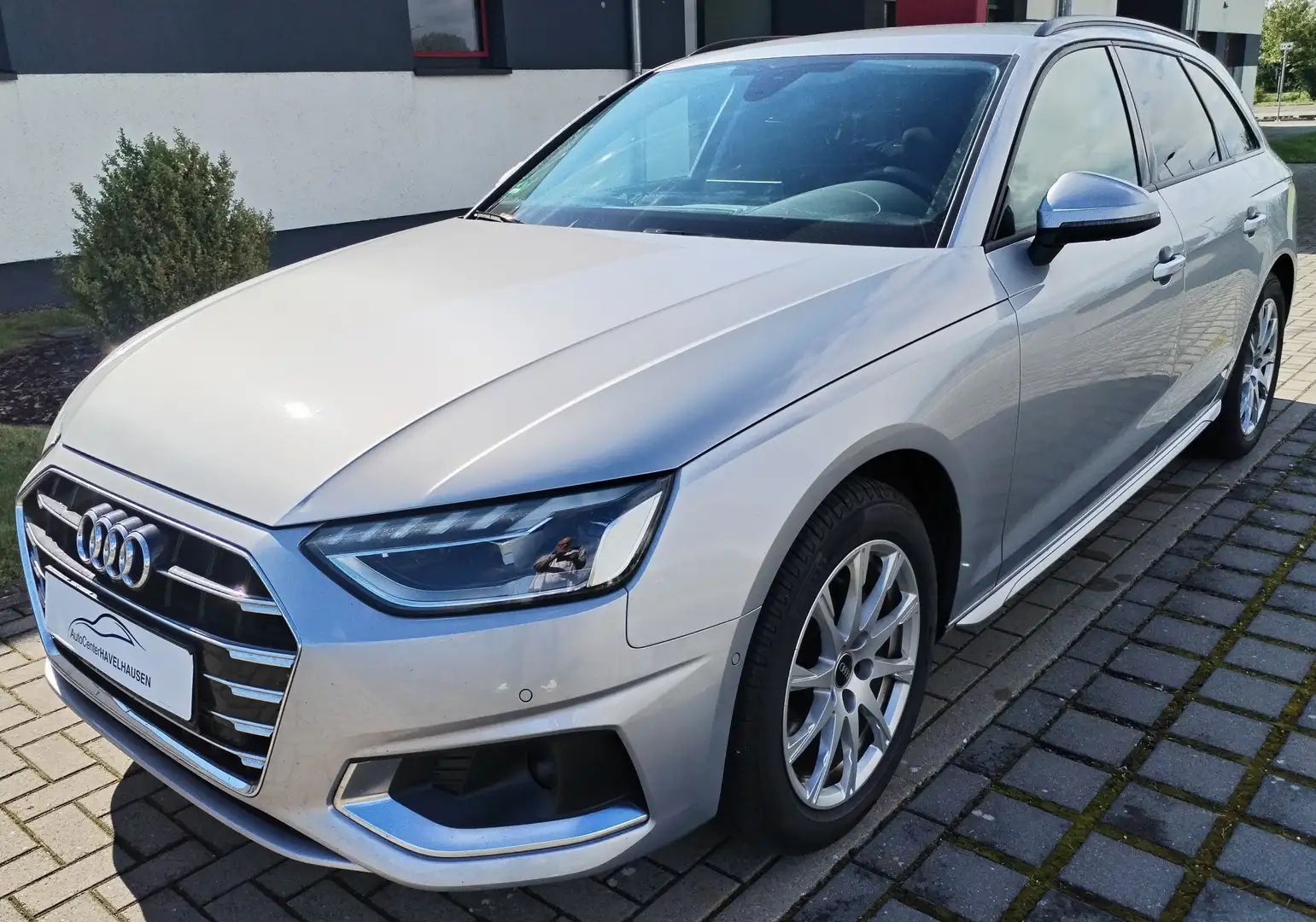 Audi A4 30 TDI/AHKschw/Kamera/LED/AreaView/LaneAssis/Tempo Argent - 2