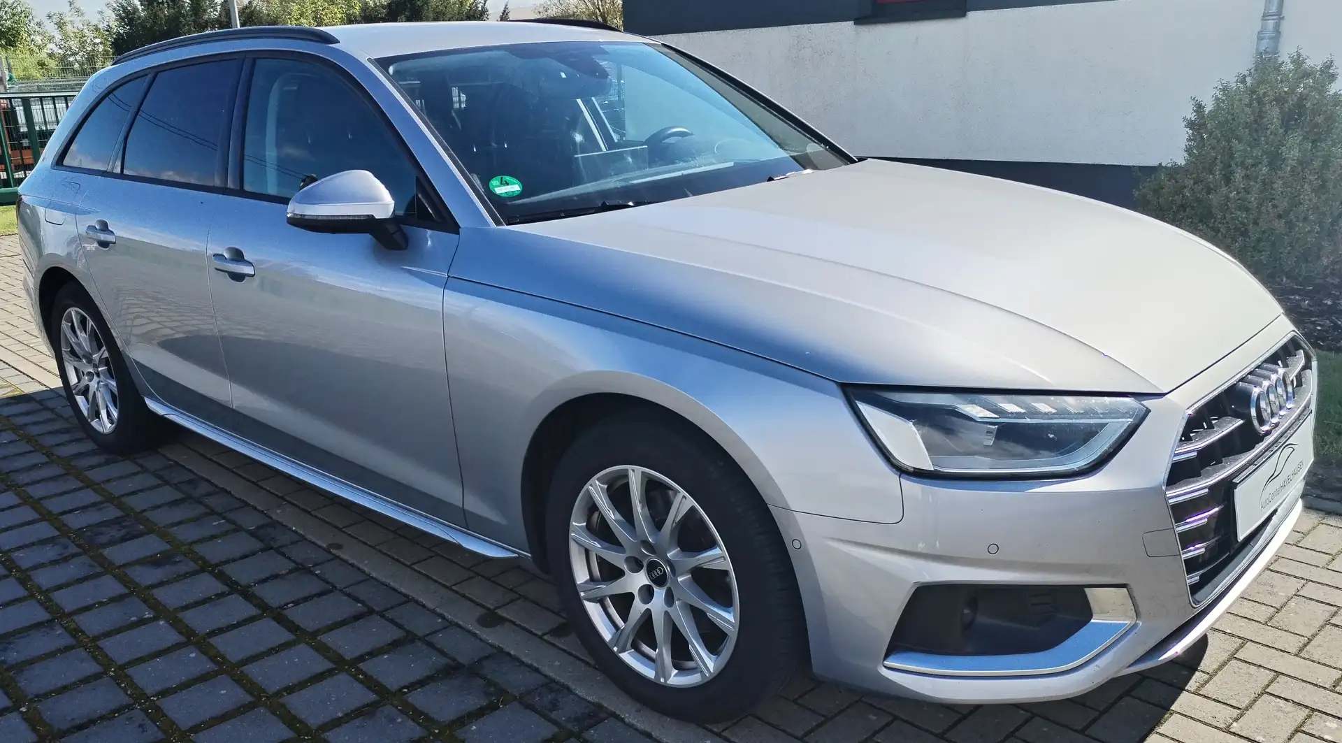 Audi A4 30 TDI/AHKschw/Kamera/LED/AreaView/LaneAssis/Tempo Argent - 1