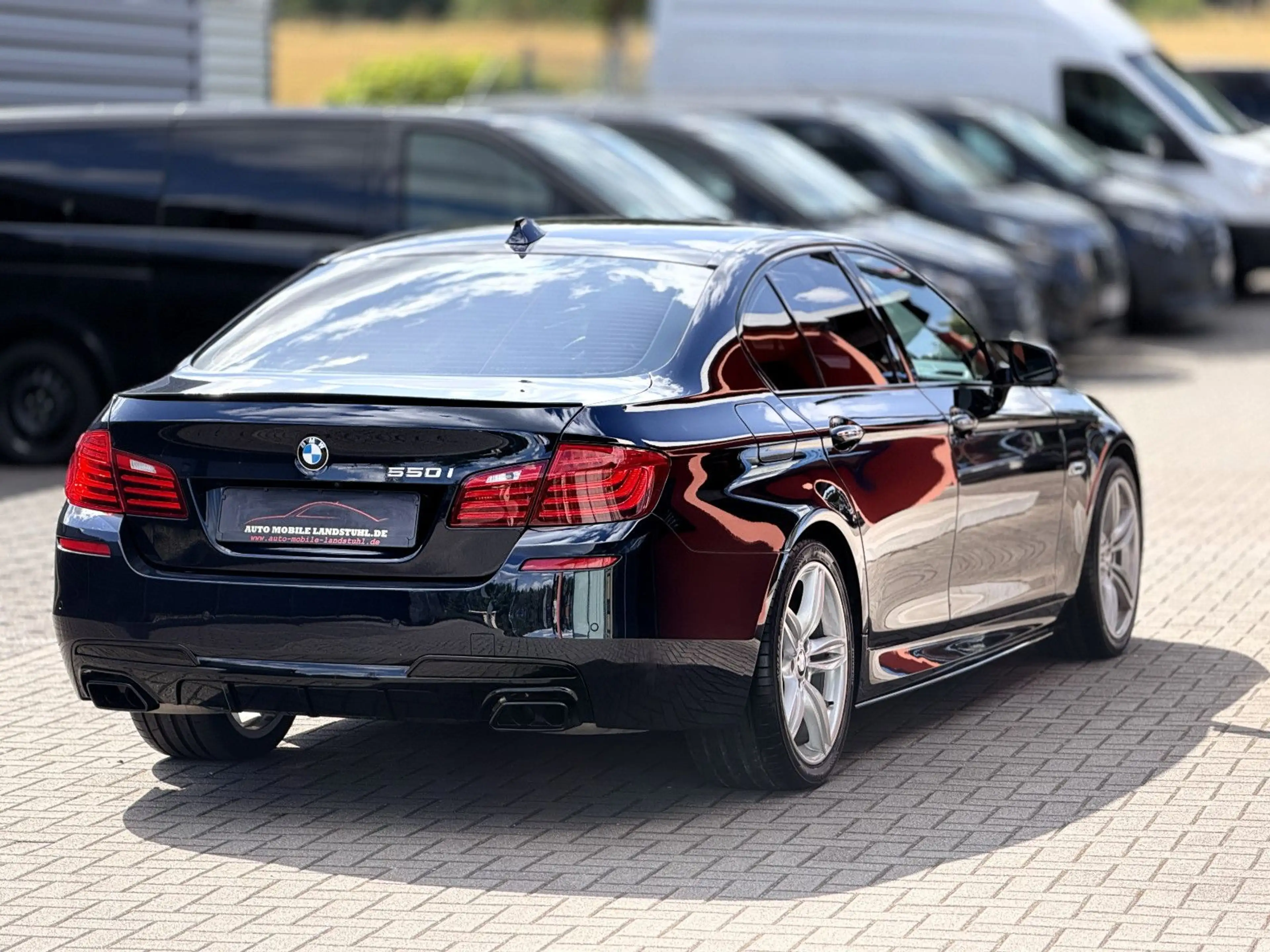 BMW 550 i*LCI*M-SPORTPAKET*SOFTC*LED*HDUP*PDC*LEDR*LM — photo 8