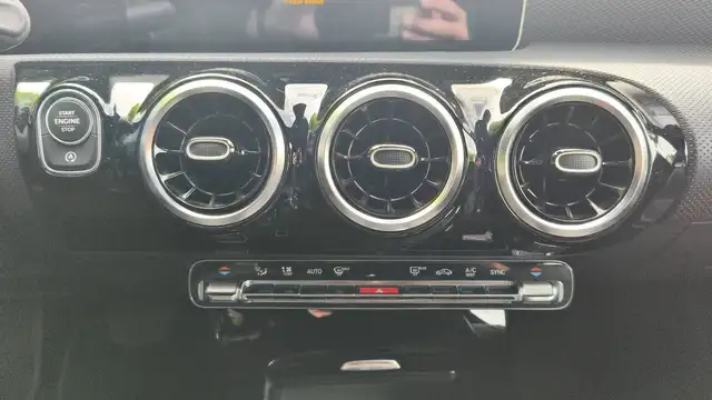 Mercedes-Benz A-Class view 13