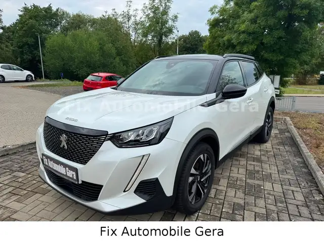 Peugeot 2008 Allure*T.-Leder*Klima*1.Hand*Bi-Color*17Z´