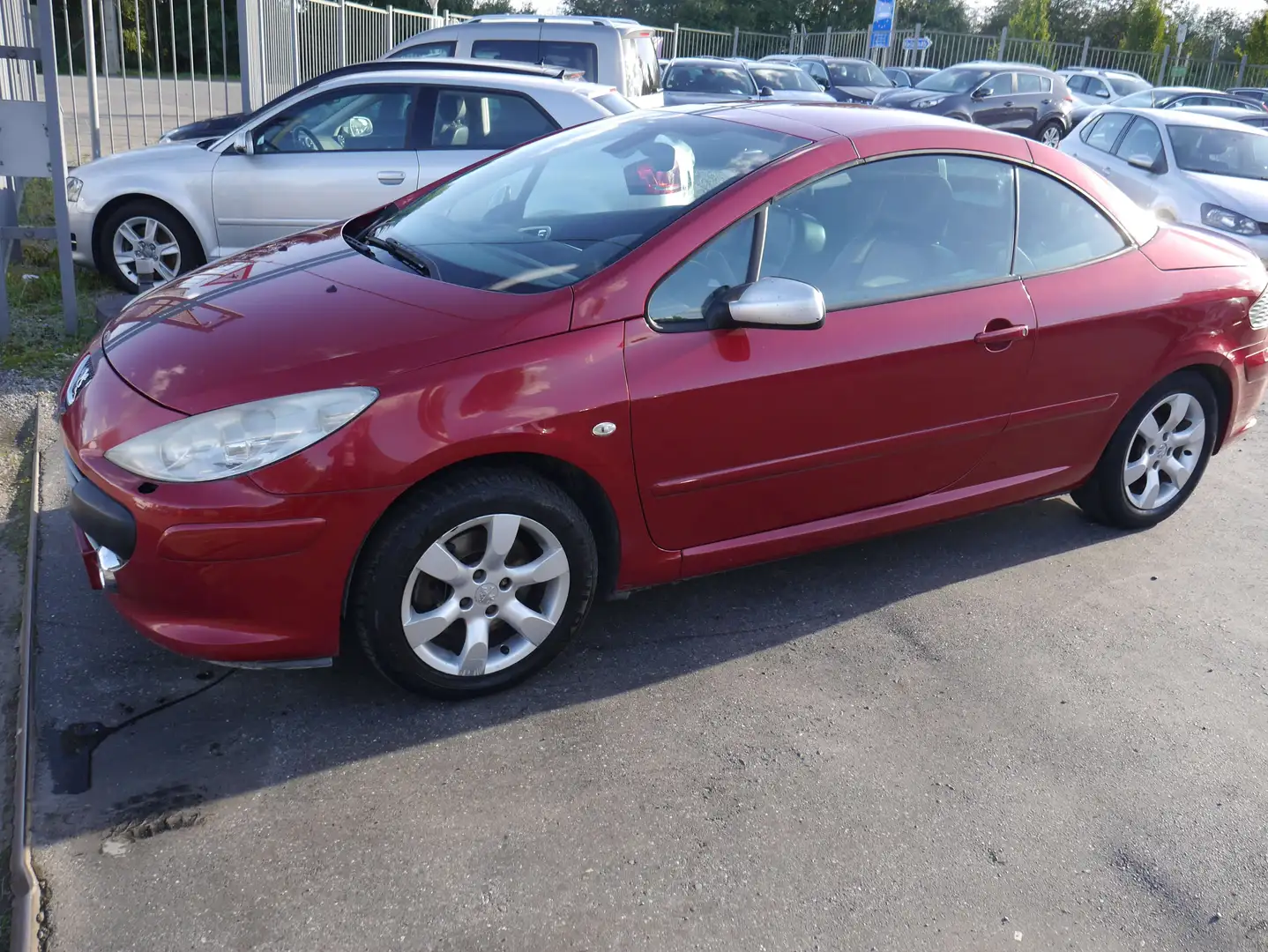 Peugeot 307 CC 2.0 HDI Dynamique*CLIM*export ou marchand Rouge - 2