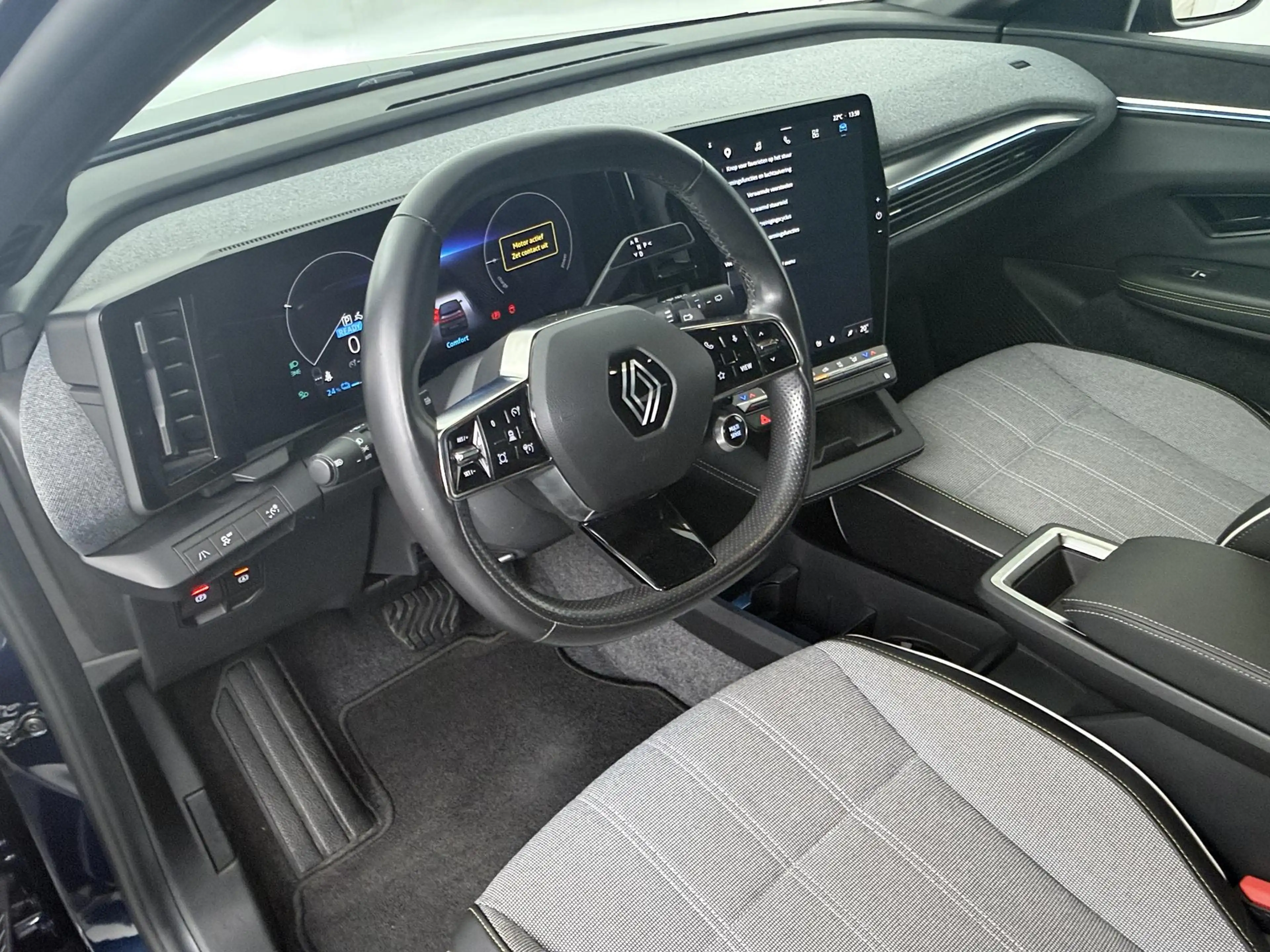 Renault Megane E-Tech techno EV60 220pk optimum charge | Advanced Drive — photo 9