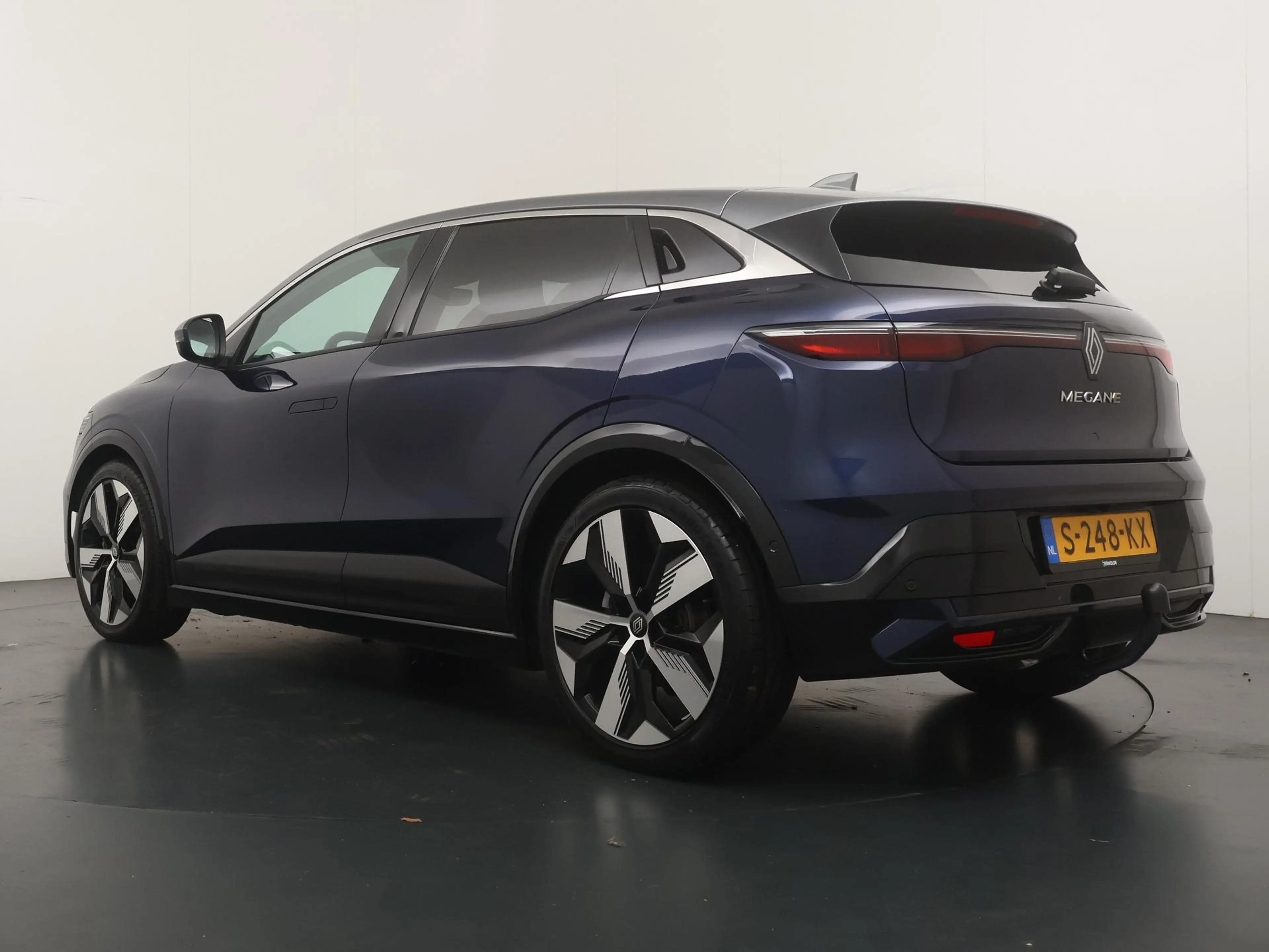 Renault Megane E-Tech techno EV60 220pk optimum charge | Advanced Drive — photo 3