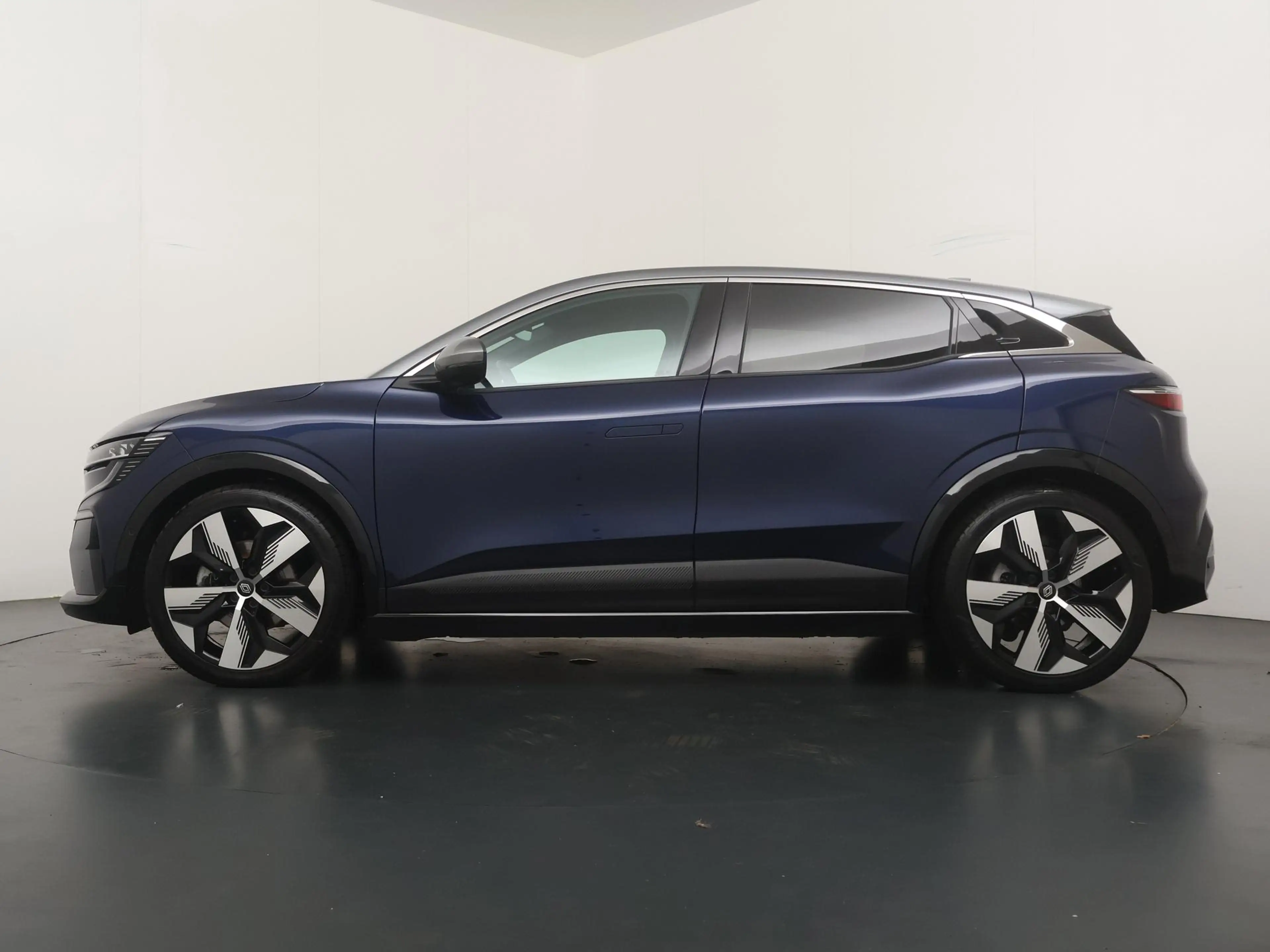Renault Megane E-Tech techno EV60 220pk optimum charge | Advanced Drive — photo 2