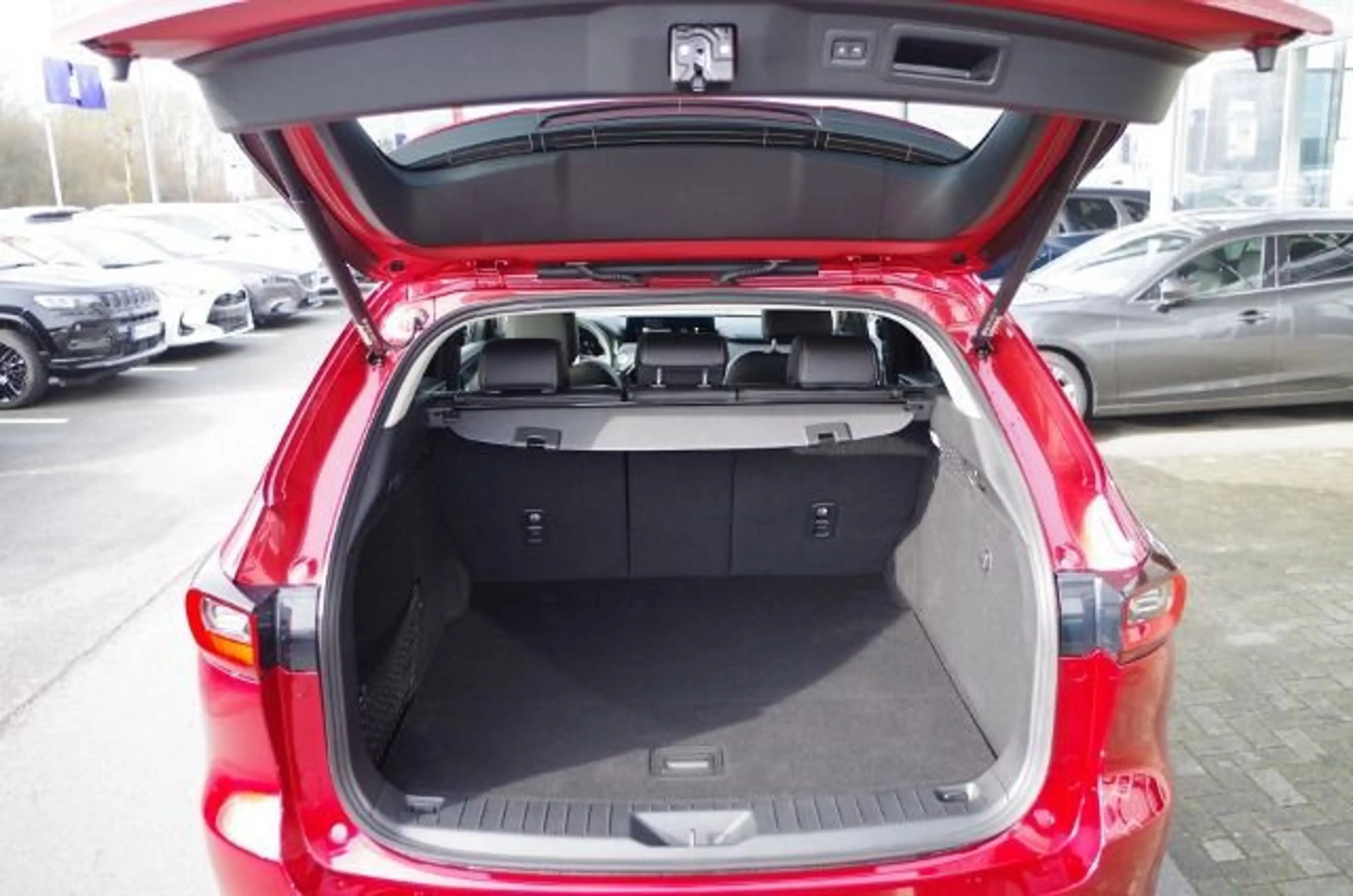 Mazda CX-60 2.5 SKYACTIV-G Homura Hybrid — photo 6