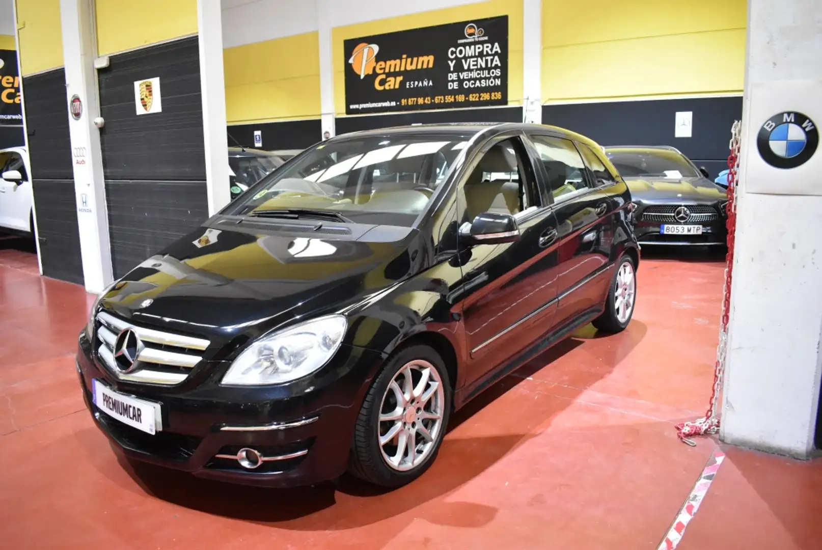 Mercedes-Benz B 200 200CDI Autotronic Negro - 1