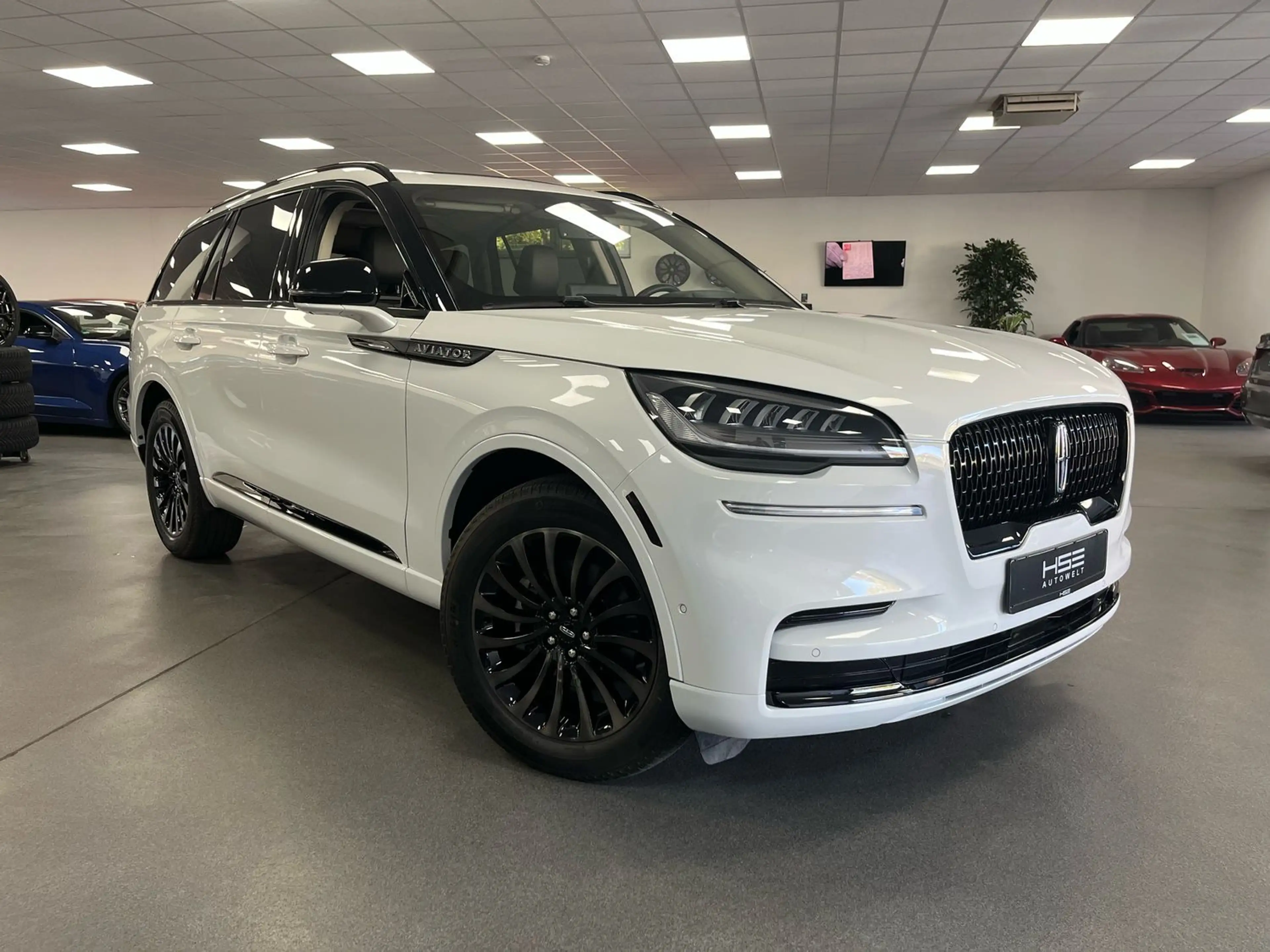 Lincoln Aviator Reserve 3,0l V6 4x4/6-Sitze/360°Kamera/SHZ/Pano — photo 5