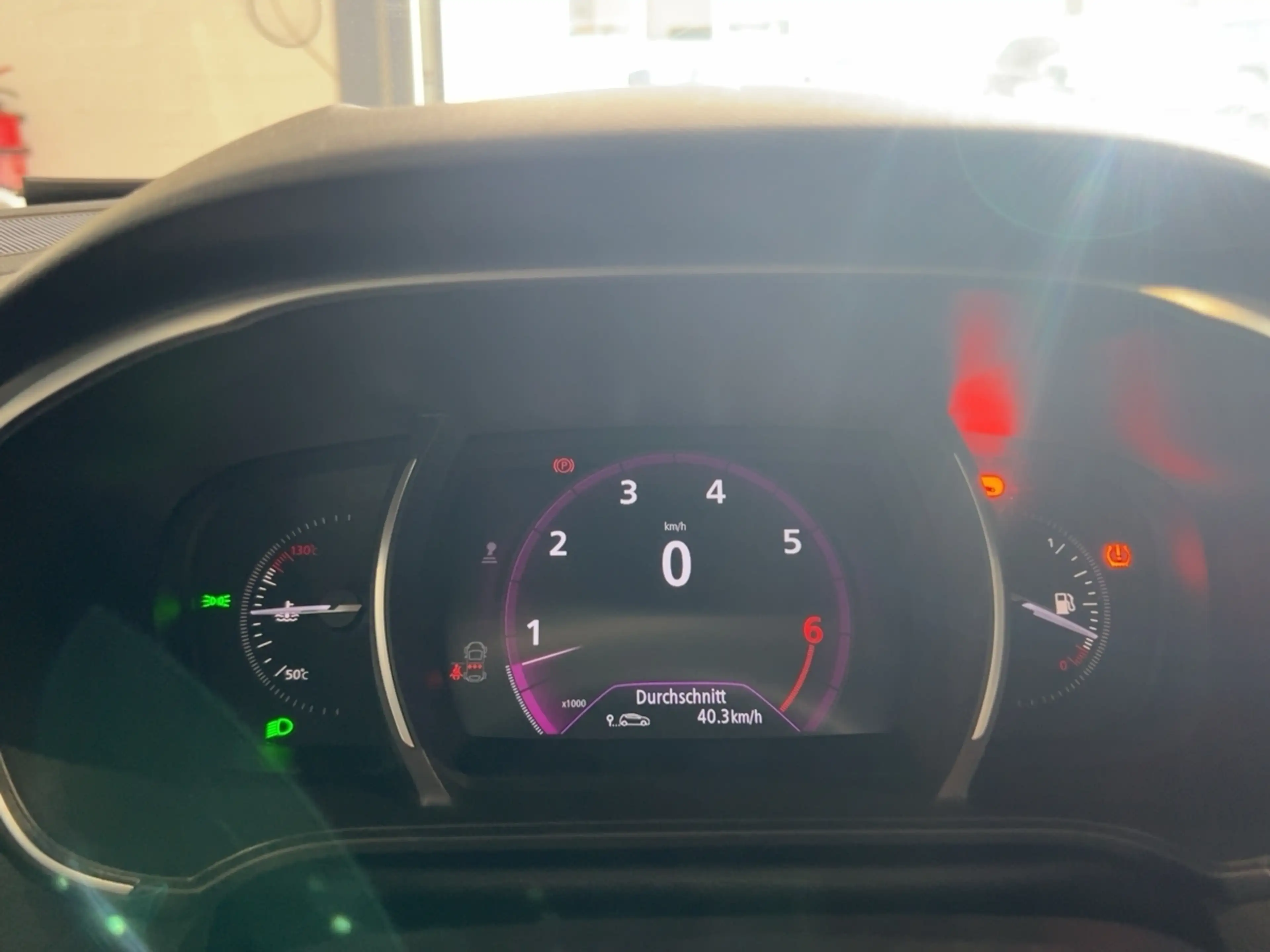 Renault Megane Grandtour LIMITED Deluxe TCe 140 GPF — photo 13