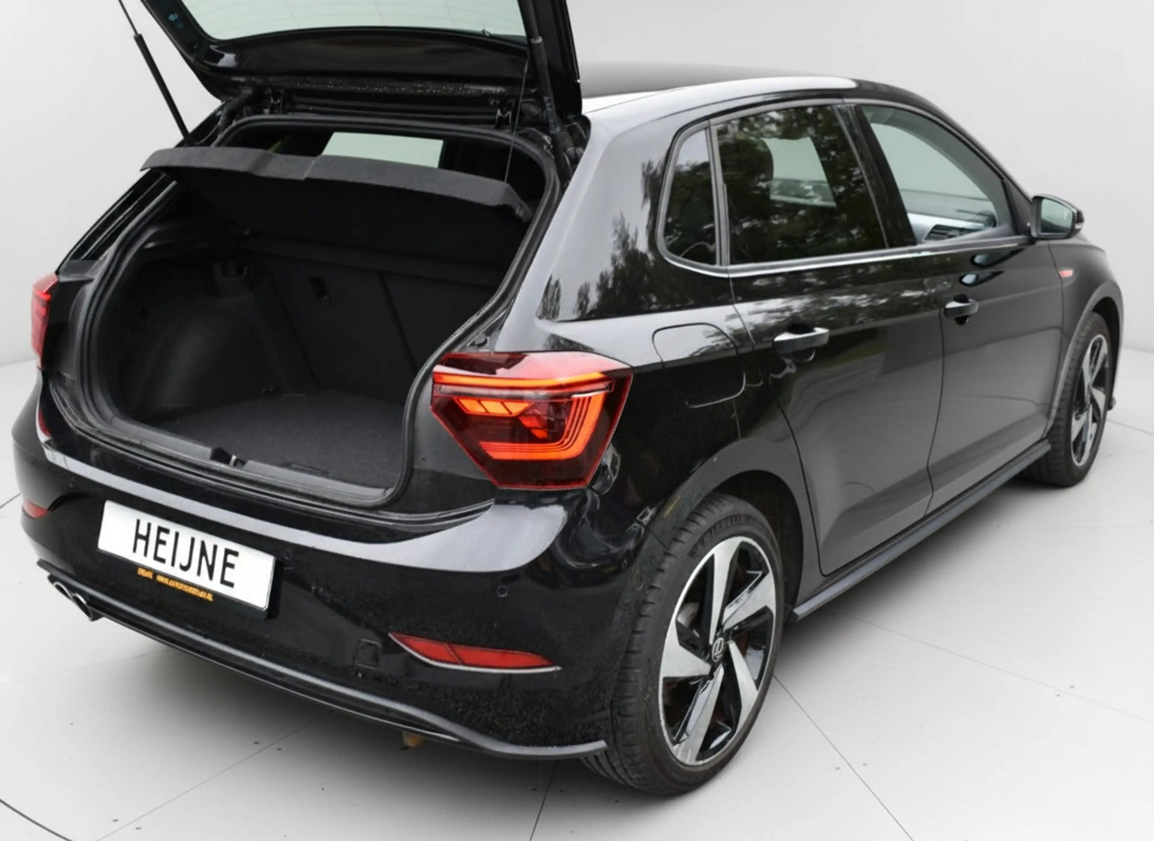 Volkswagen Polo GTI 2.0 TSI 210PK DSG STOELVERW VIRTUAL/IQ-LED/CARPLAY — photo 9
