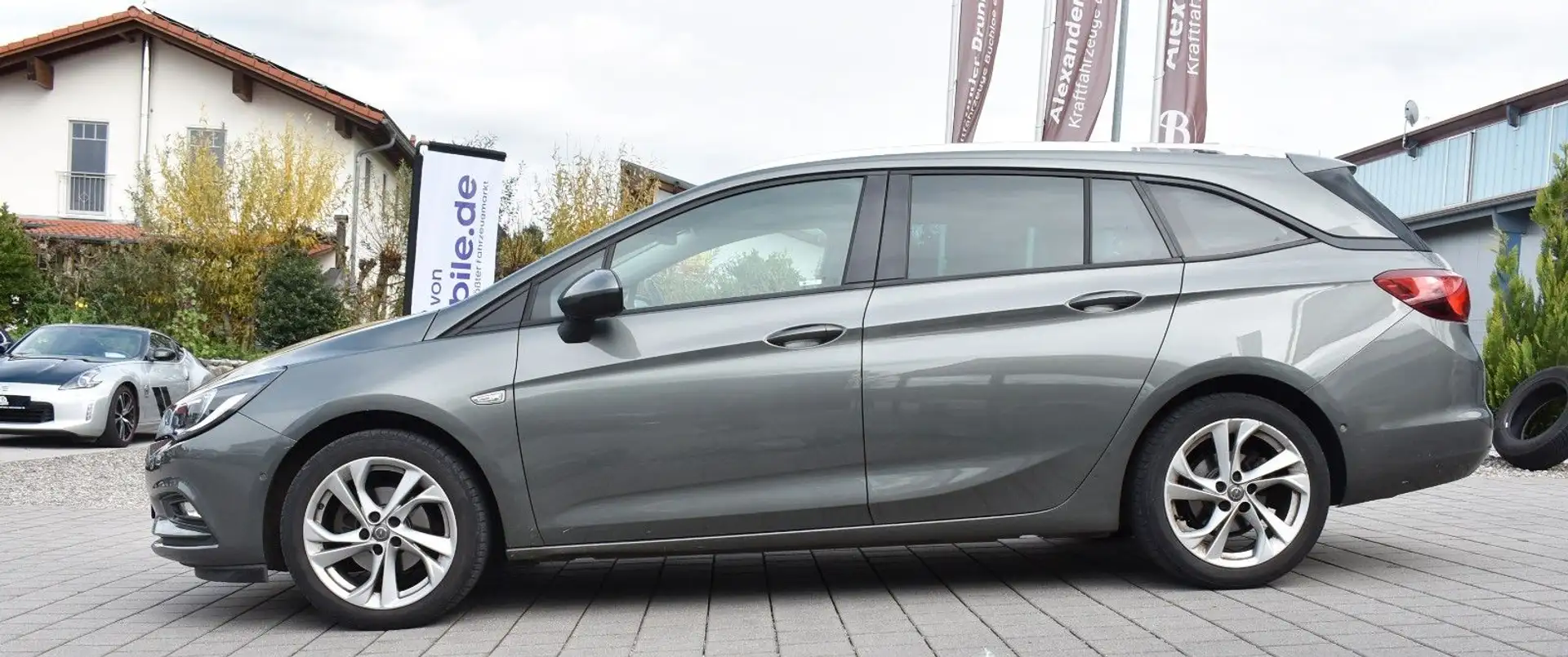 Opel Astra K Sports Tourer ON Grau - 1