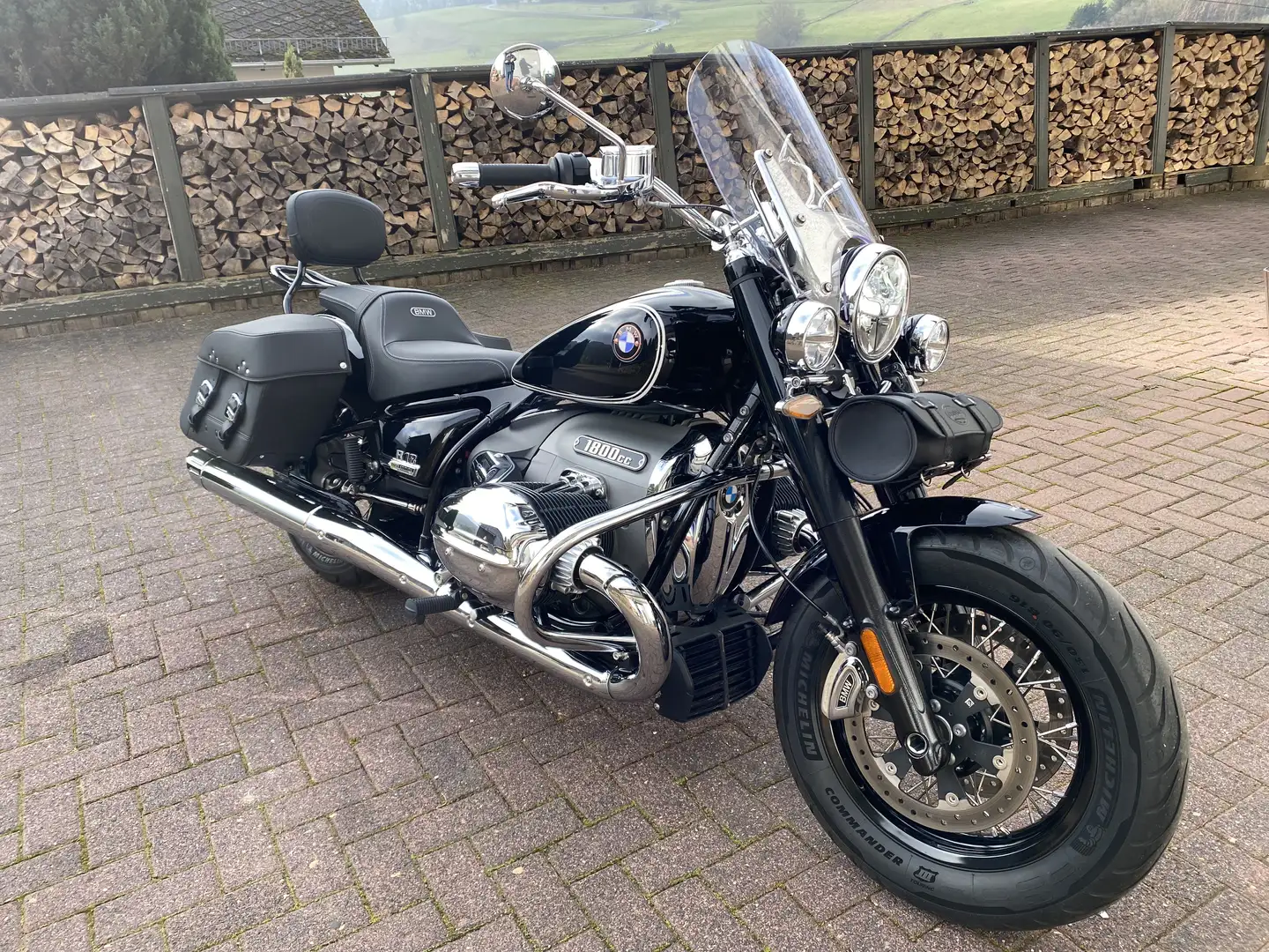 BMW R 18 Classic First Edition,Chrom,Sissibar,viele Extras Schwarz - 1