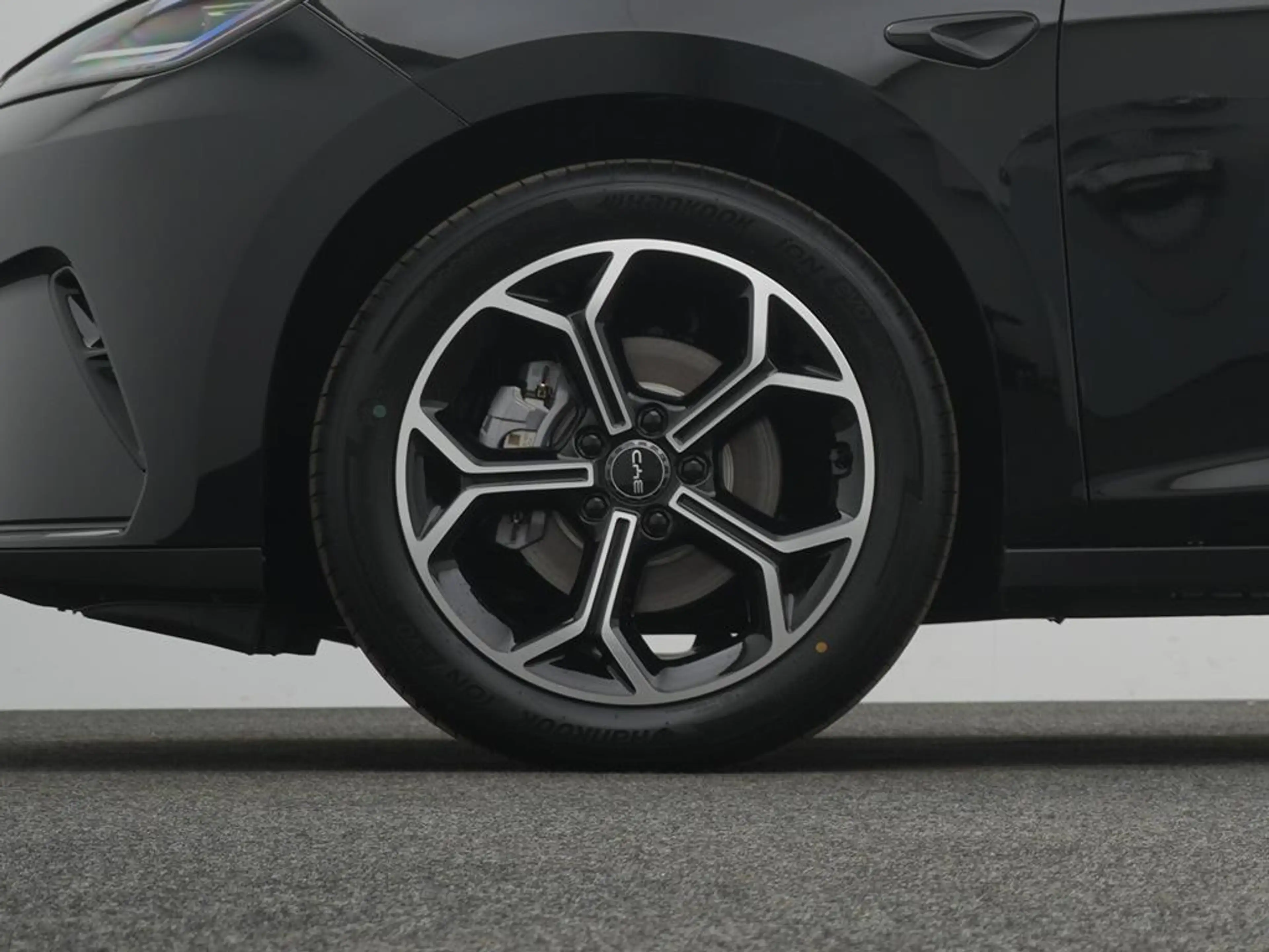 BYD Dolphin G DM-i Comfort — photo 10