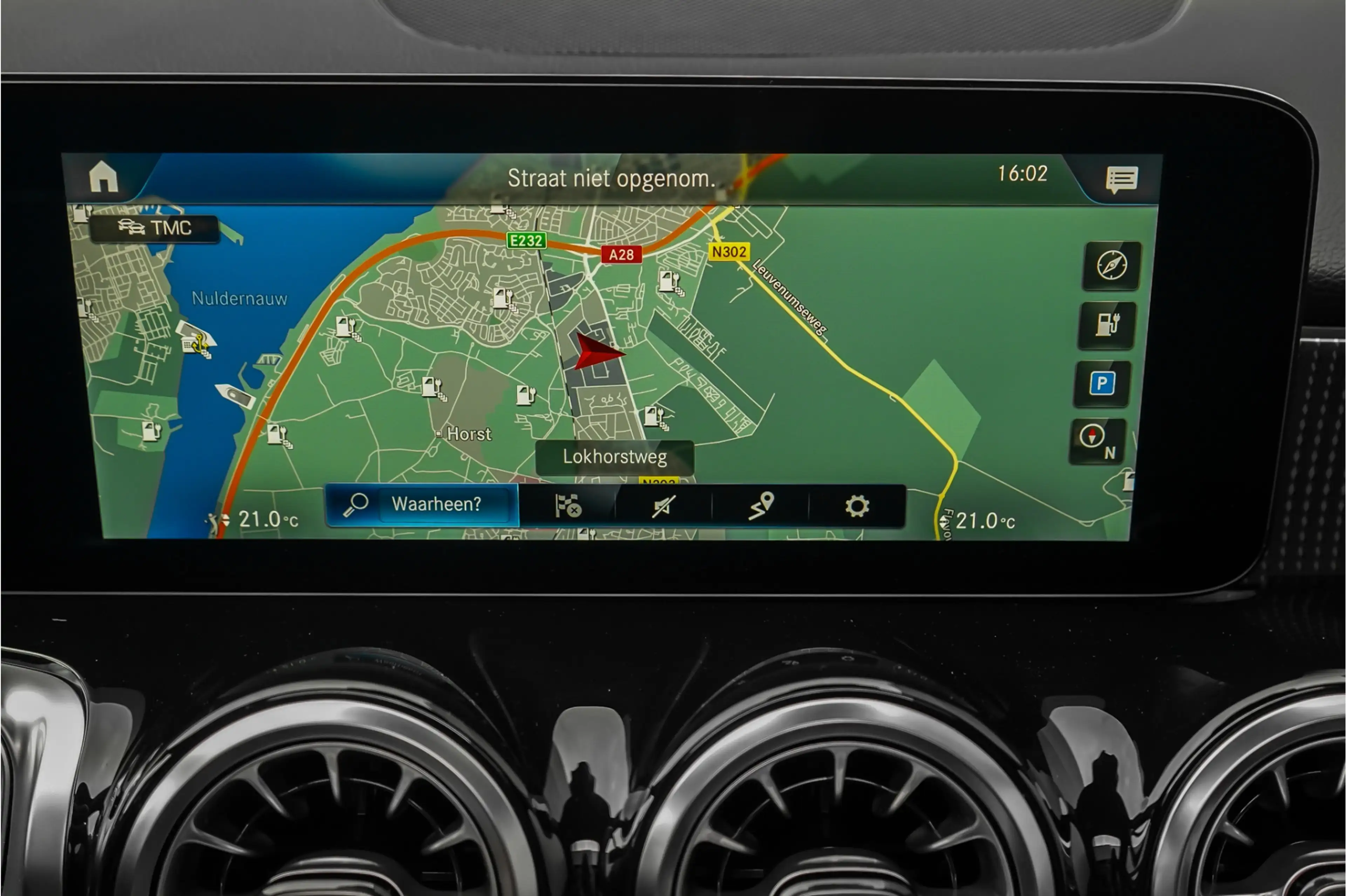 Mercedes-Benz EQB 300 4MATIC 67 kWh Pano Distronic Plus Multi Contoursto — photo 28