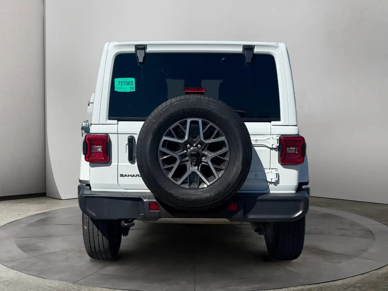 Jeep Wrangler photo Jeep Wrangler