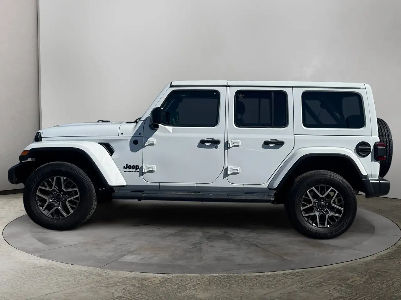 Jeep Wrangler photo Jeep Wrangler