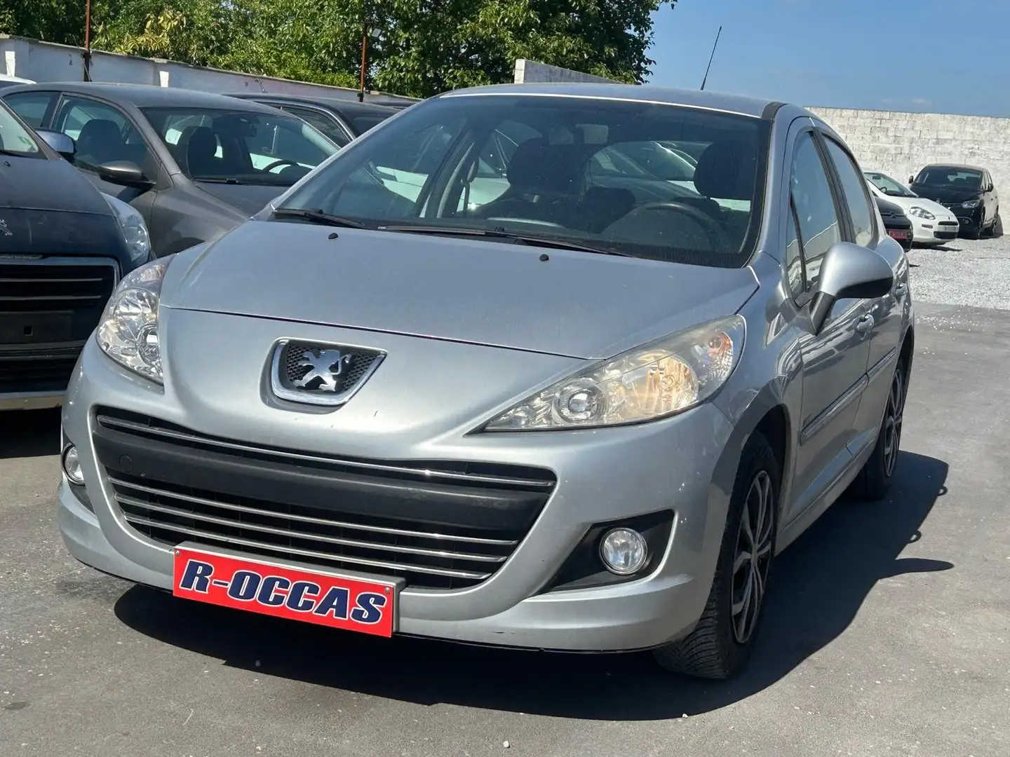 Peugeot 207 1.6 HDi Active 5 PORTES CLIMATISATION Gris - 1