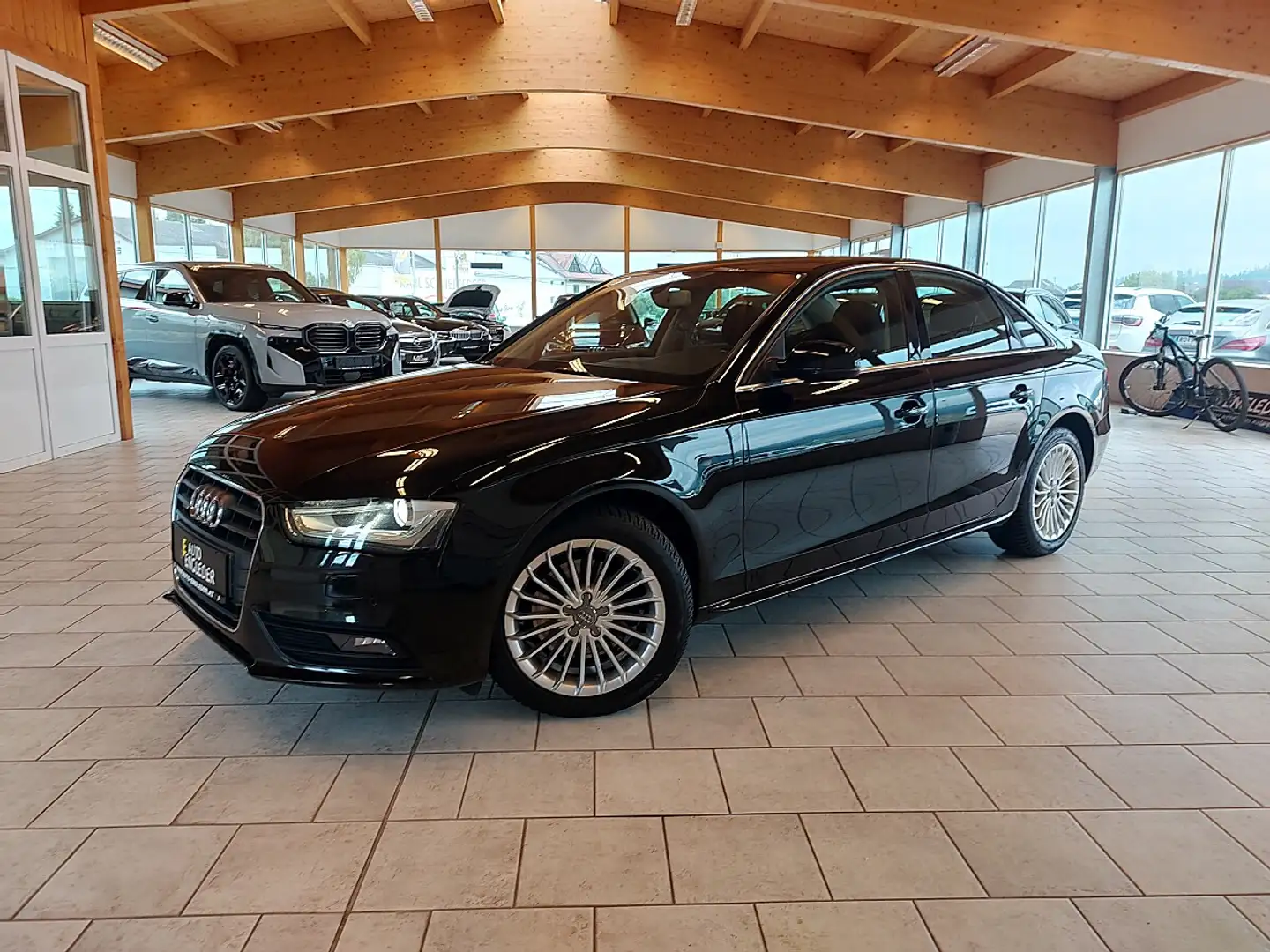 Audi A4 2,0 TDI quattro daylight s-tronic Schwarz - 1