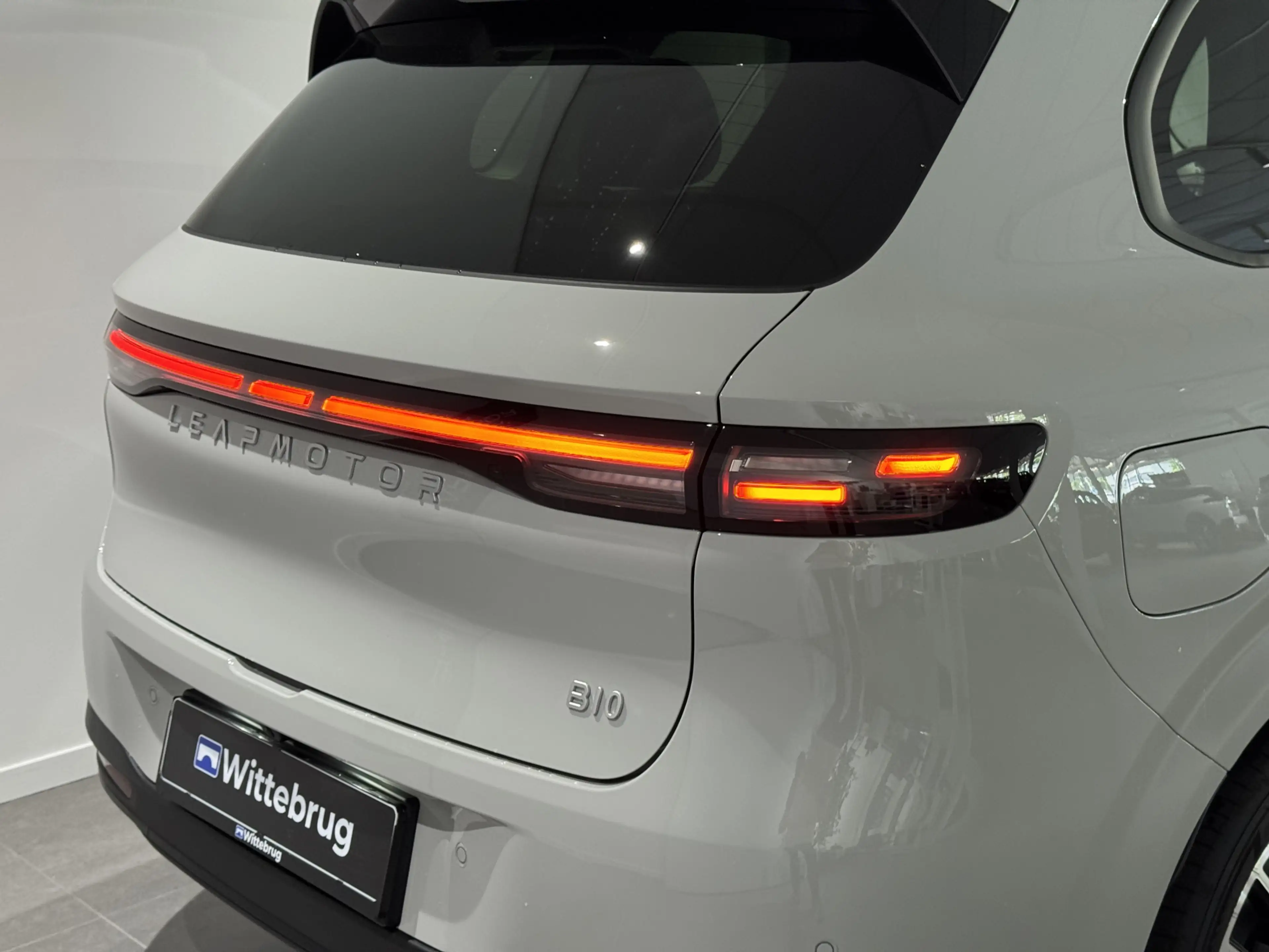 Leapmotor B10 Life Hybrid EV 18.8 kWh — photo 8