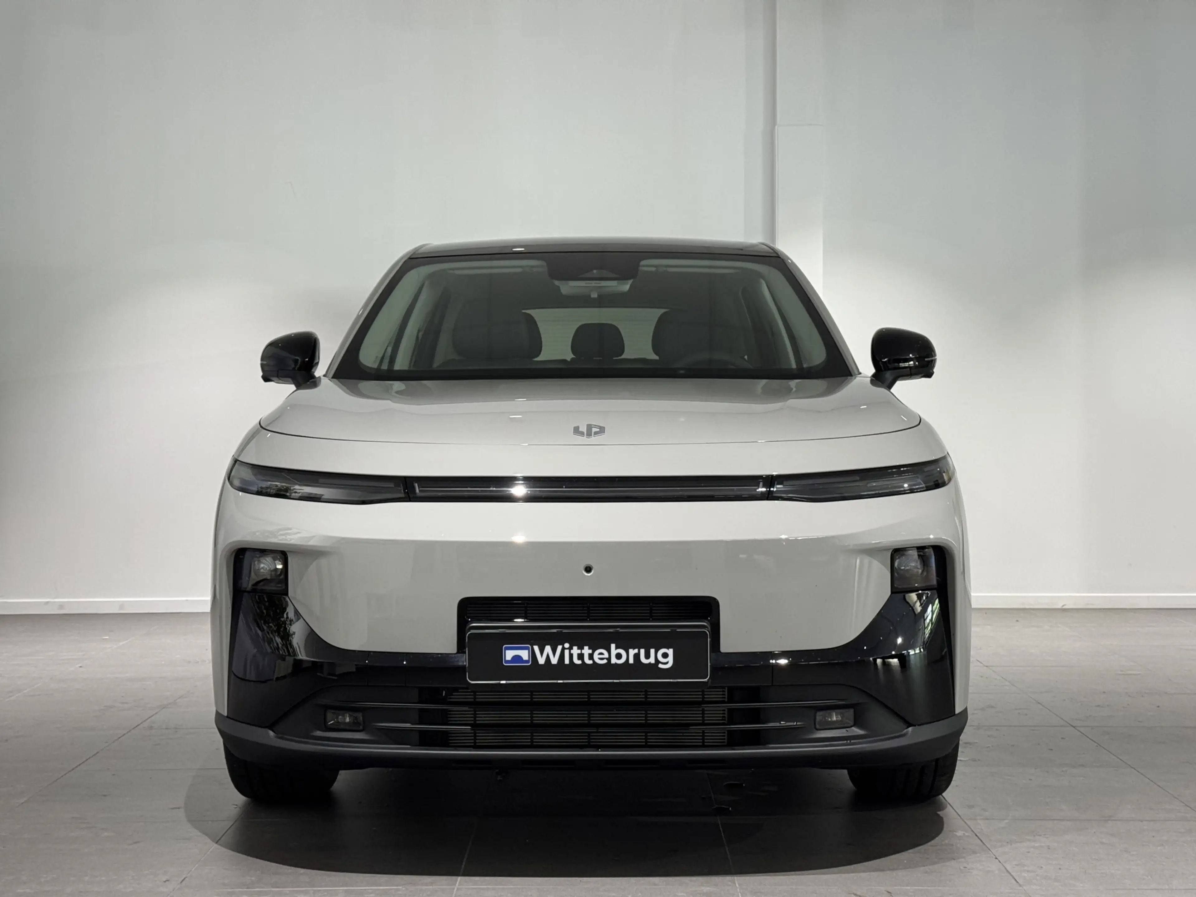 Leapmotor B10 Life Hybrid EV 18.8 kWh — photo 2