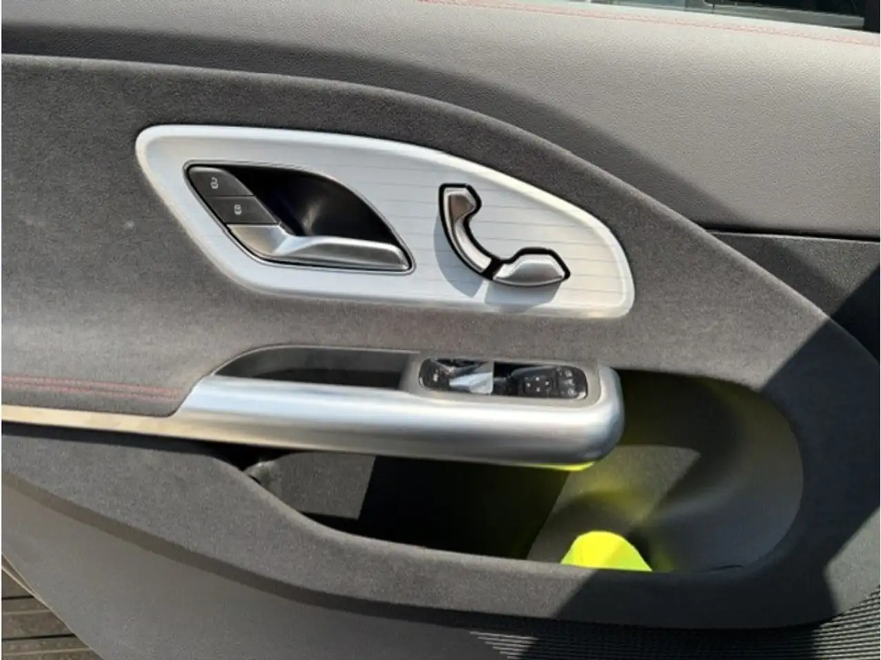 Mercedes-Benz CLA 2026 — фото 14