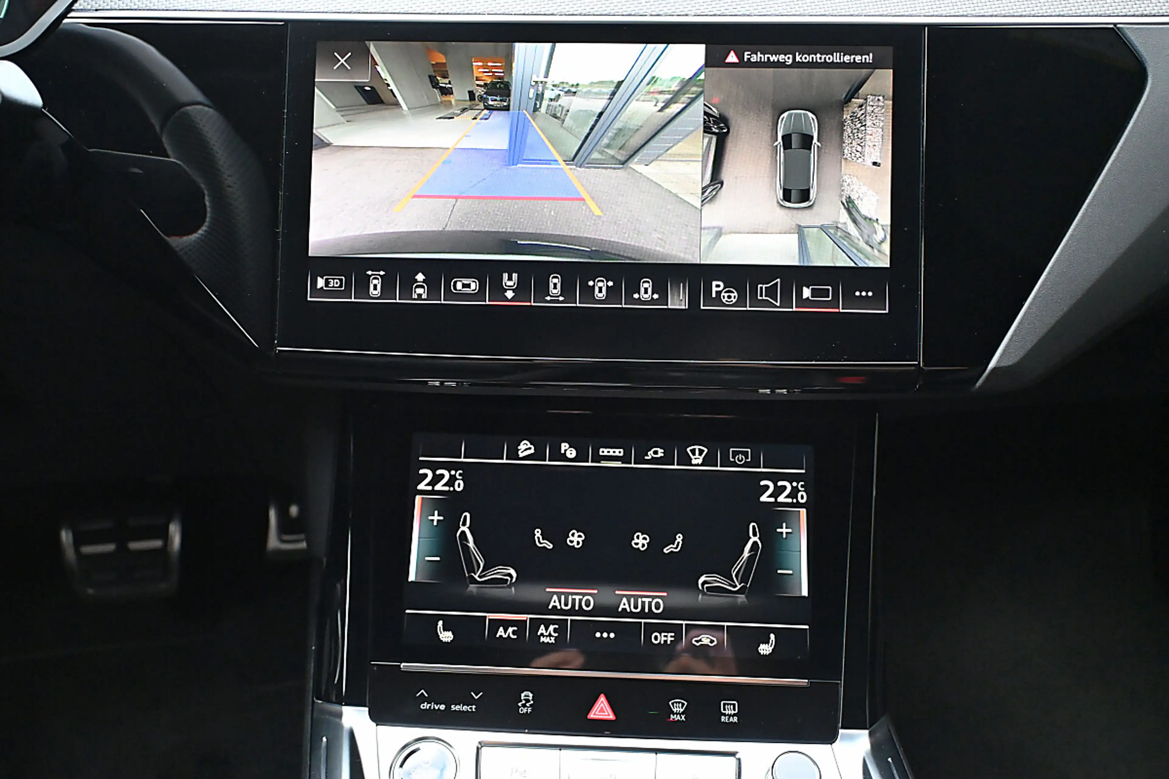 Audi Q8 e-tron Q8 Sportback 55 e-tron quattro 106kWh S Line NP... — photo 8