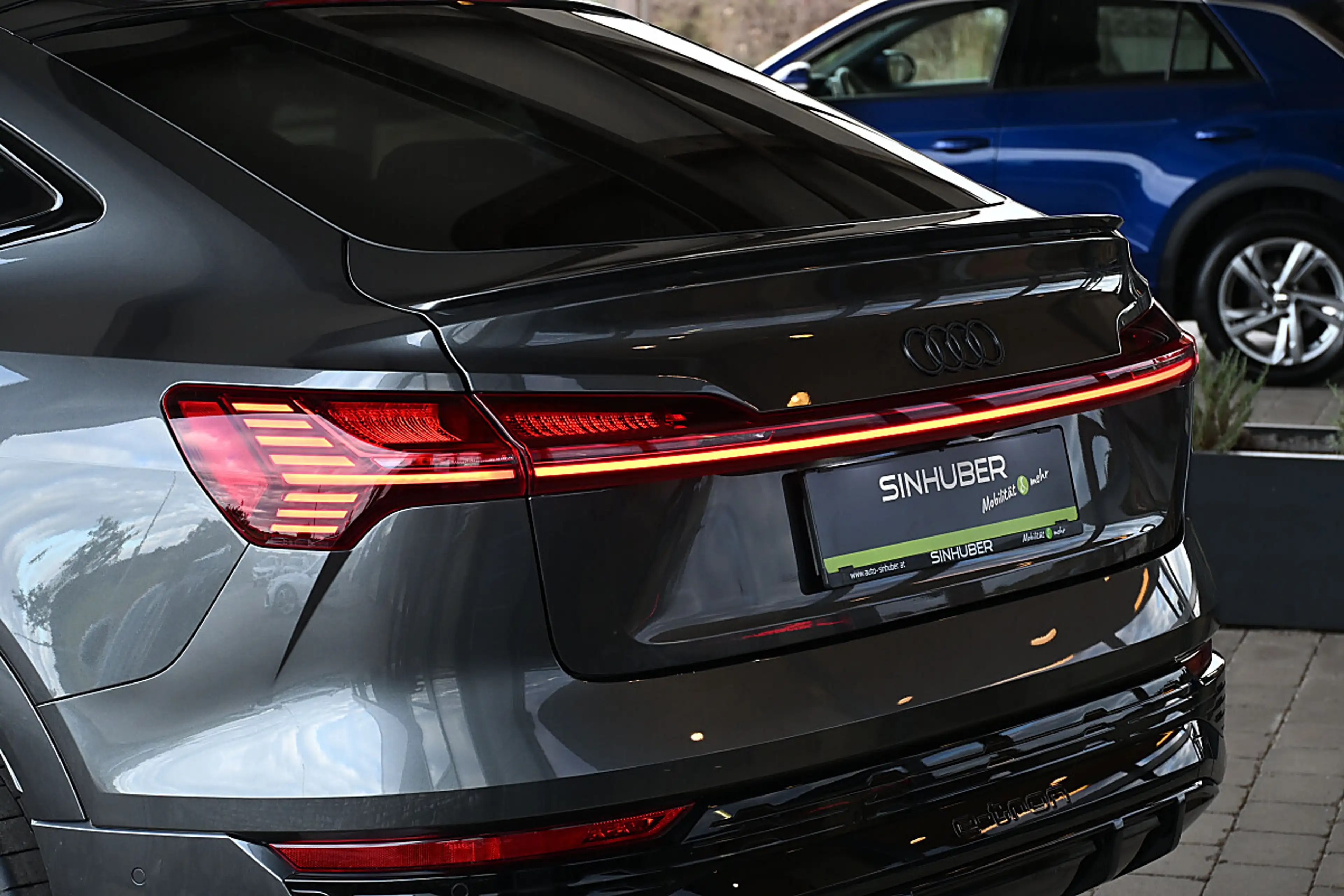 Audi Q8 e-tron Q8 Sportback 55 e-tron quattro 106kWh S Line NP... — photo 4