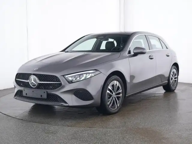 Mercedes-Benz A 250 Automatic Sport PLUG-IN