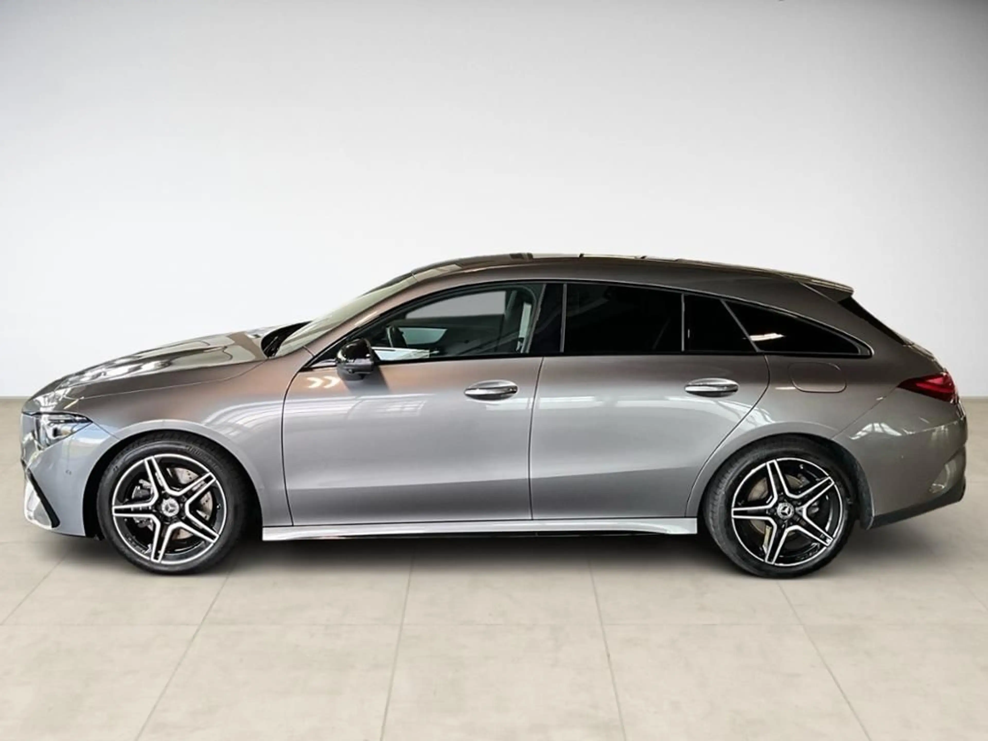 Mercedes-Benz CLA 220 CLA 220 d SB AMG-Line 360 AHK AUT Kam. KeyLess — photo 3