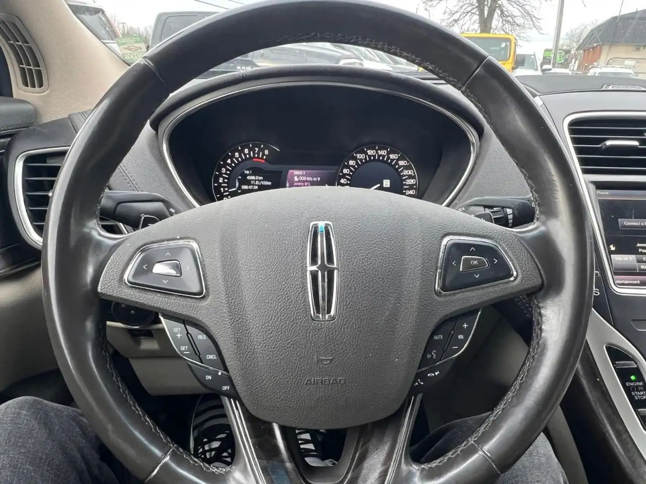 Lincoln MKX снимка Lincoln MKX