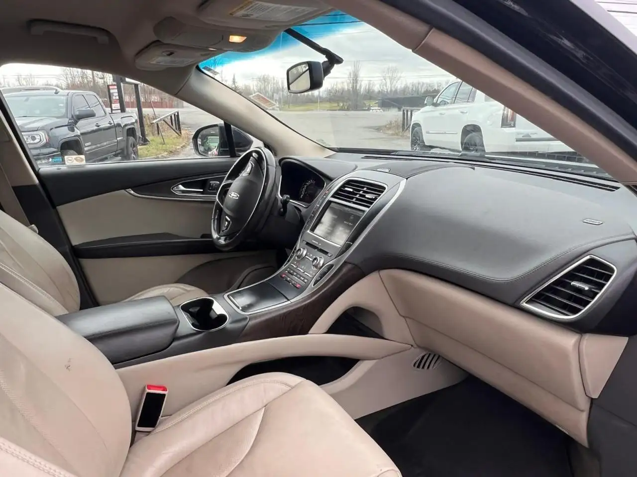 Lincoln MKX снимка Lincoln MKX