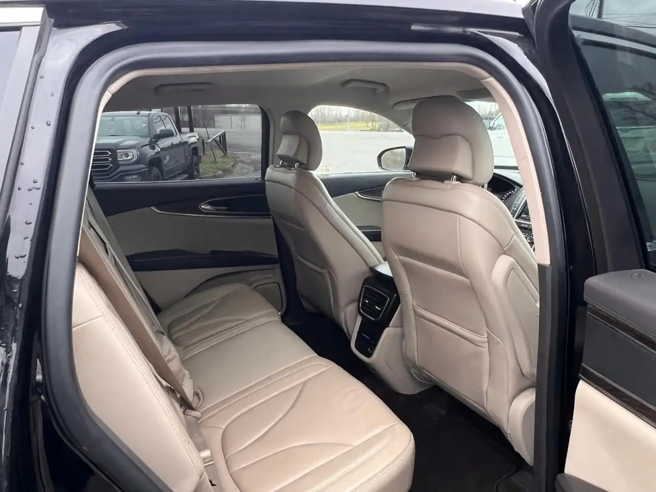Lincoln MKX снимка Lincoln MKX