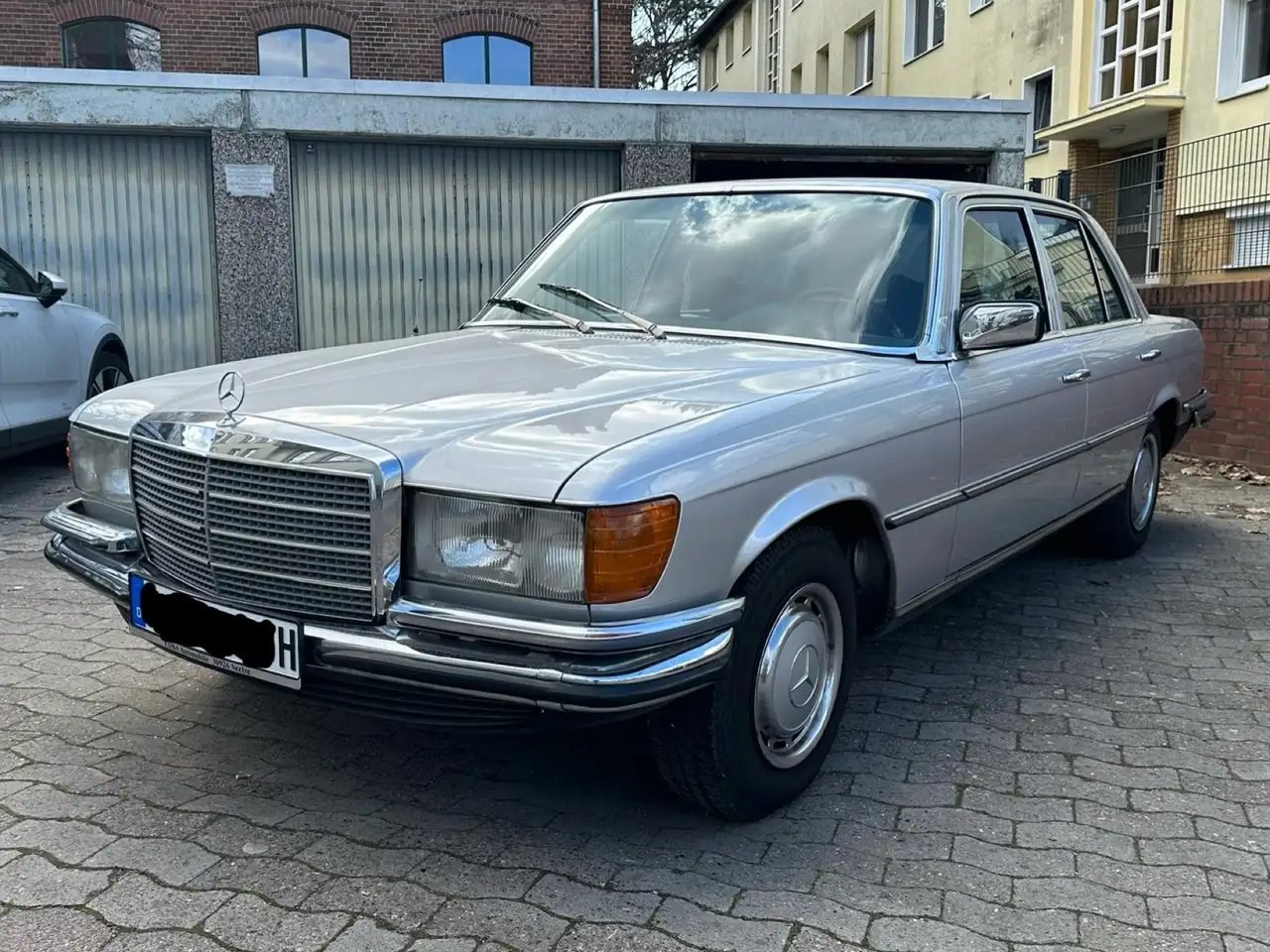 Mercedes-Benz S 280 W116 mit doppelter Chromstoßstange, foto 1