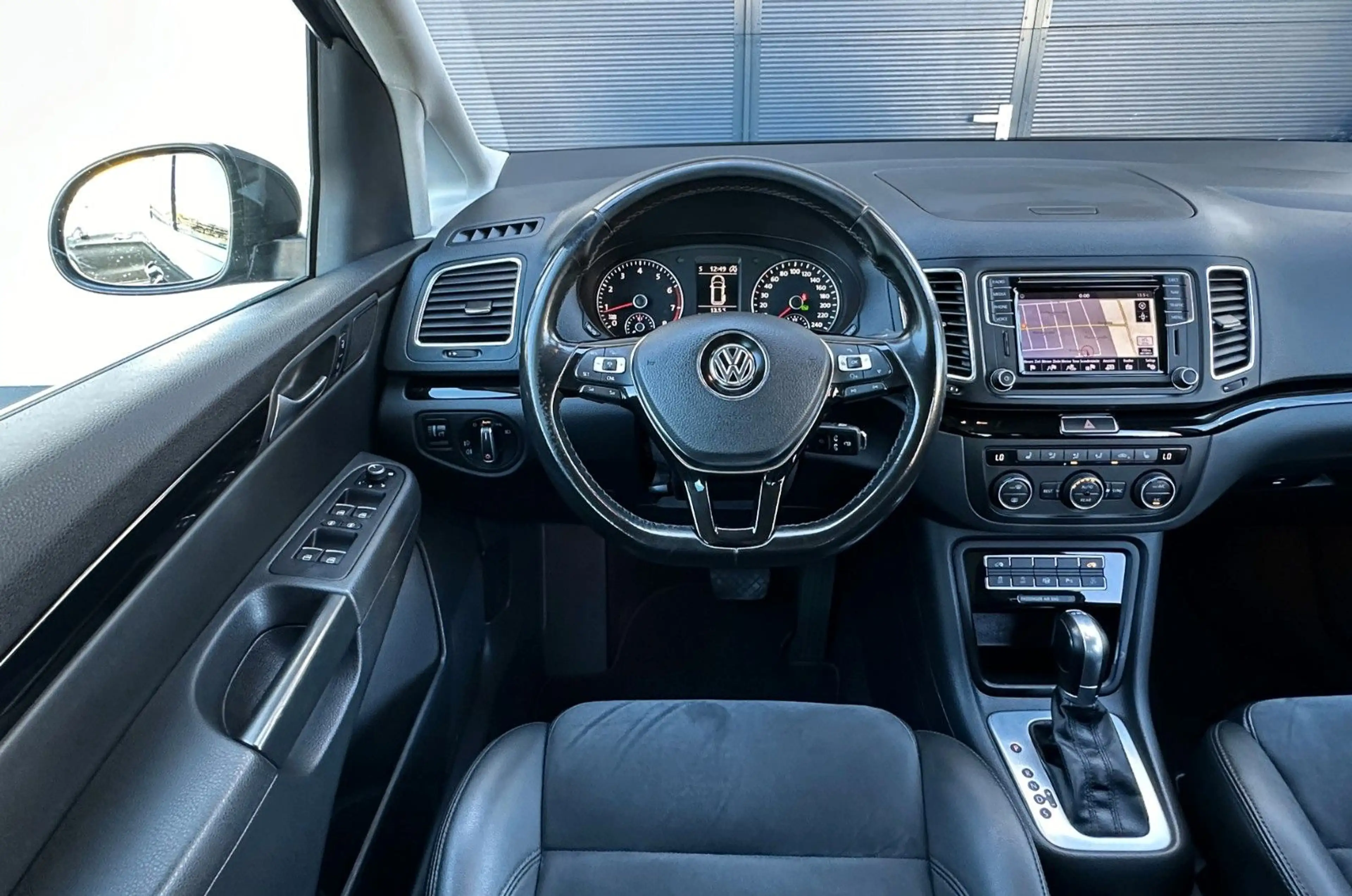 Volkswagen Sharan Highline*SHZ*NAVI*XENON*ALCANTARA*KAMERA* — photo 10