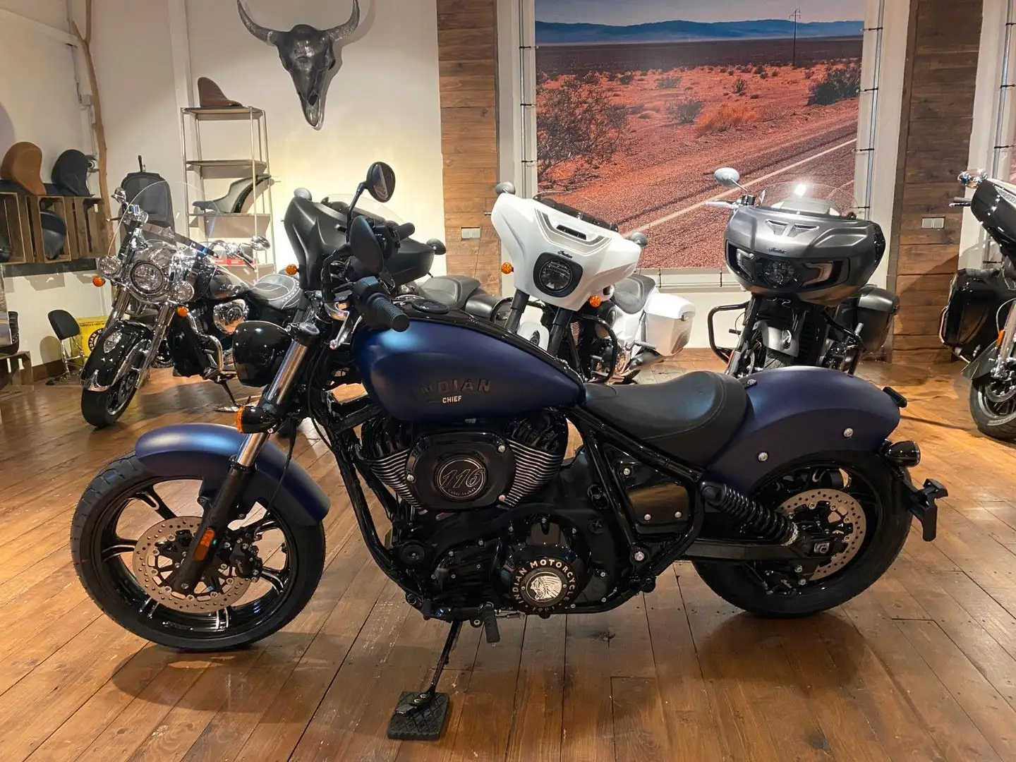 Indian Chief Dark Horse +100 Jahre (1.000/2,99%) Albastru - 1